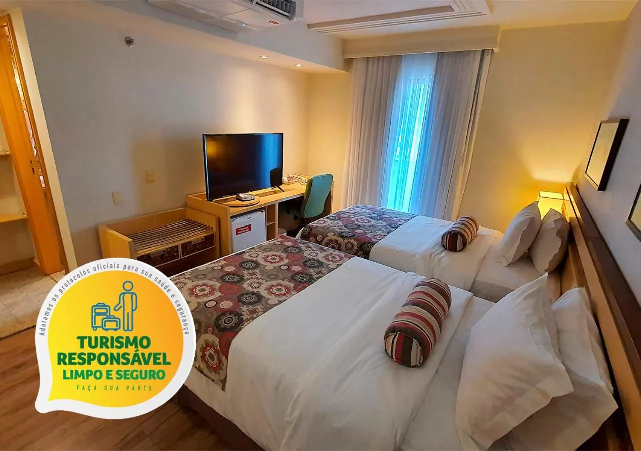 Photo of the whole room, Bed in Lets Idea Brasília Hotel