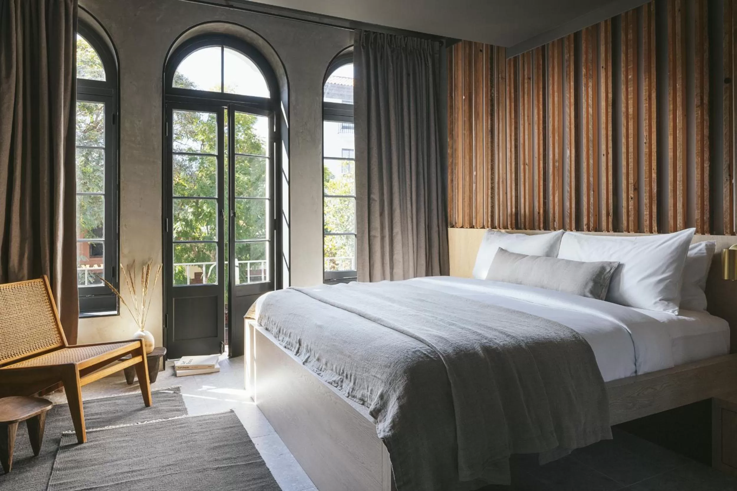 Bed in Drift Santa Barbara, a Member of Design Hotels