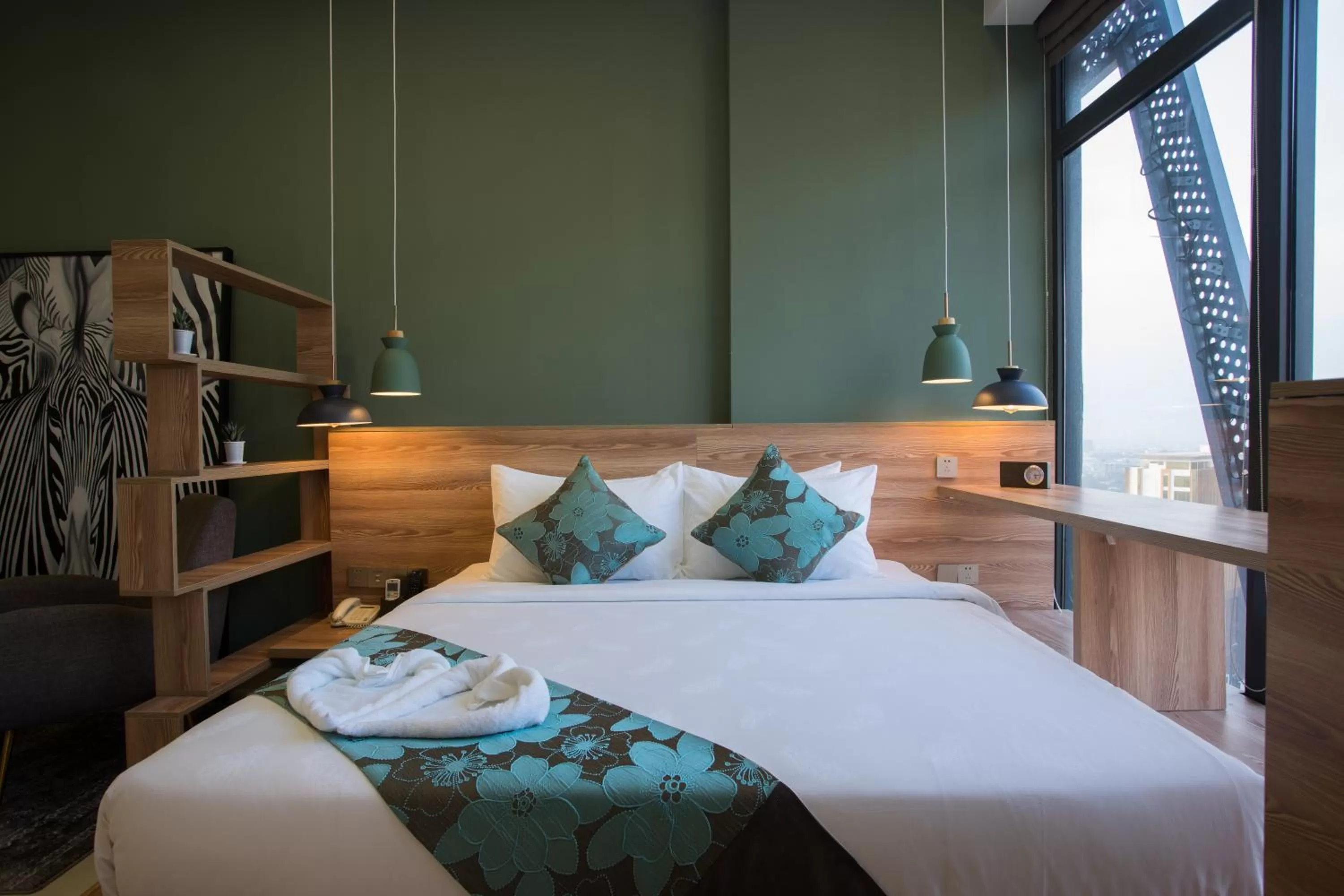 Bathroom, Bed in The Snowbell Hotel