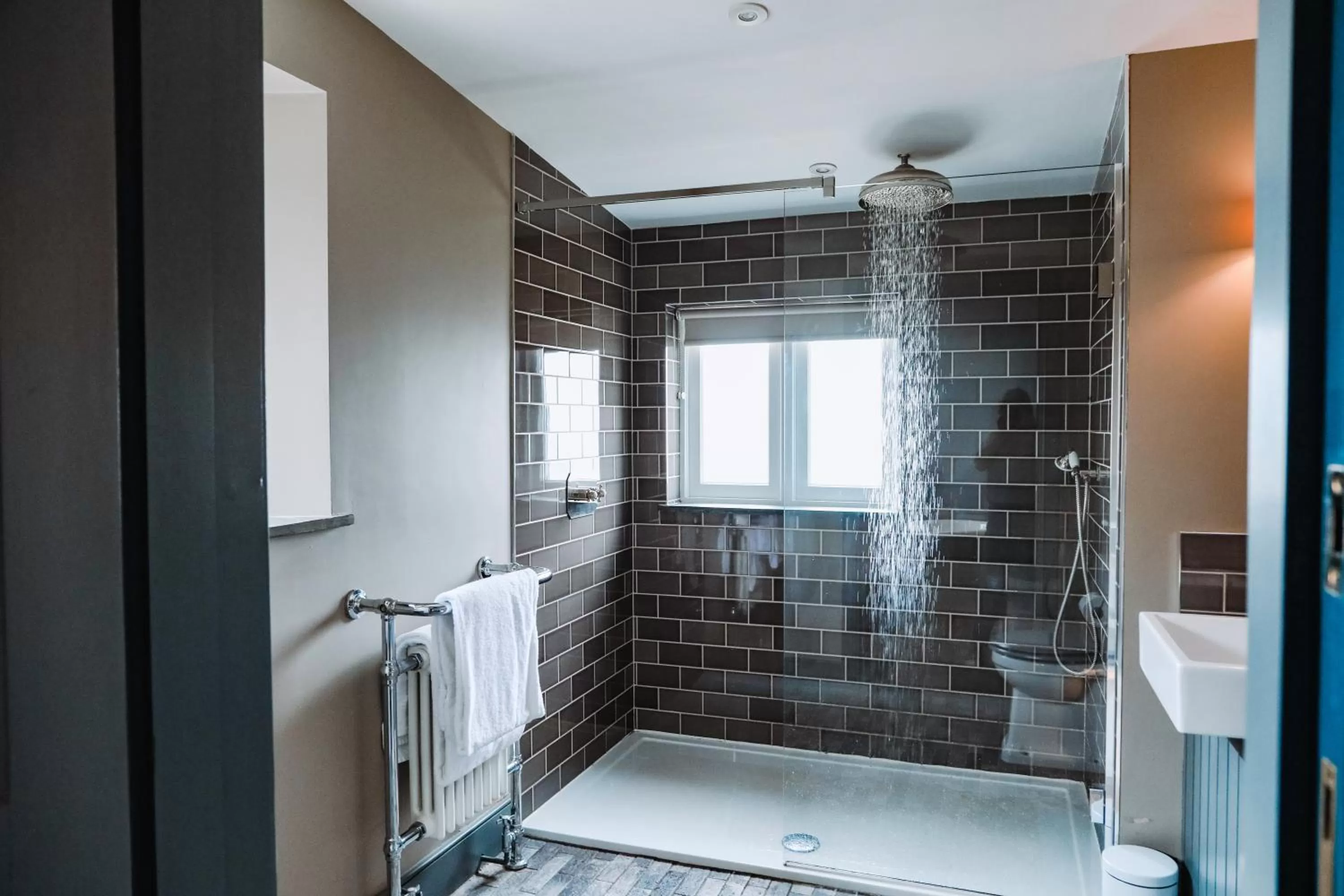 Shower in The Alverton