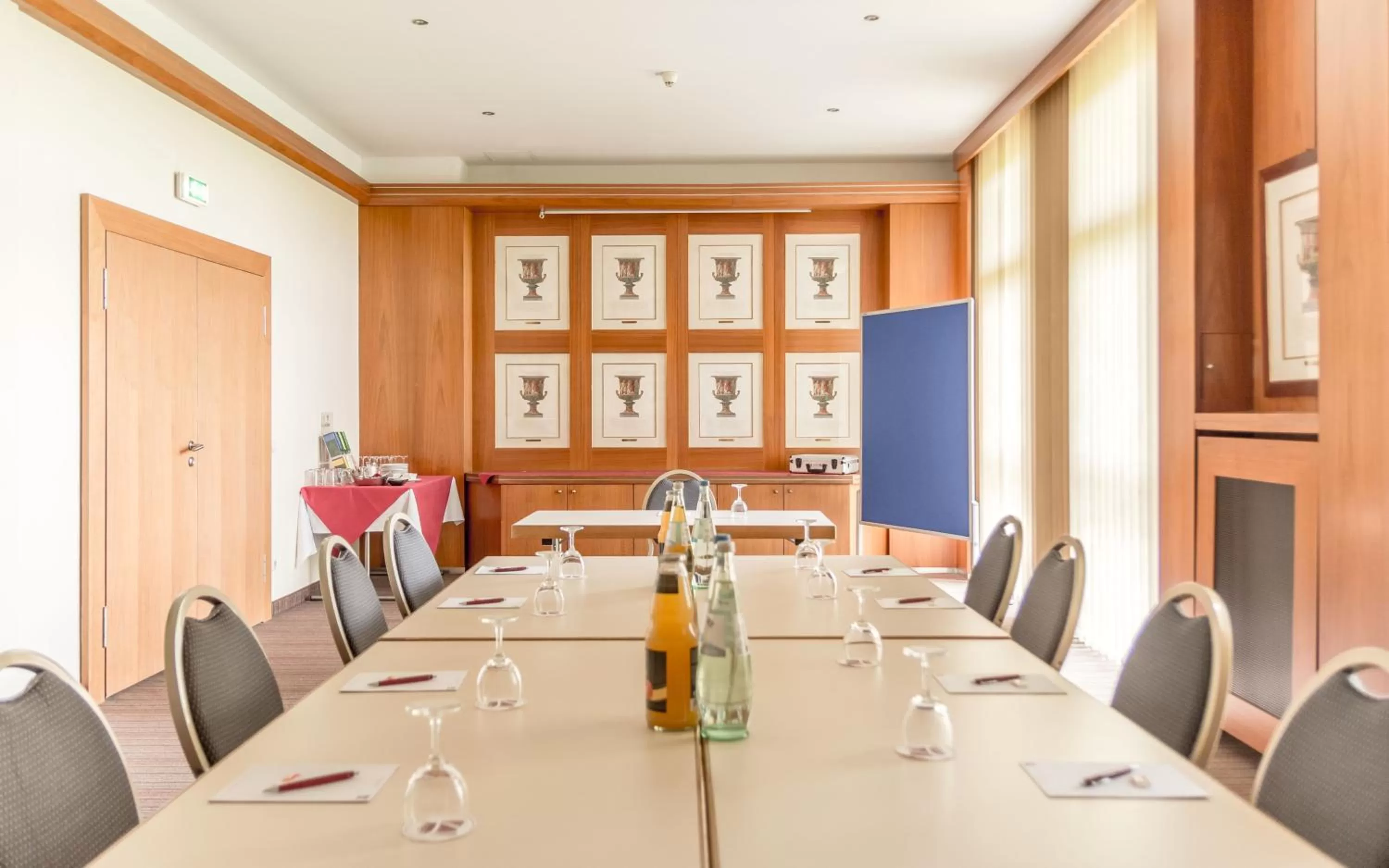 Business facilities in Ramada by Wyndham München Airport