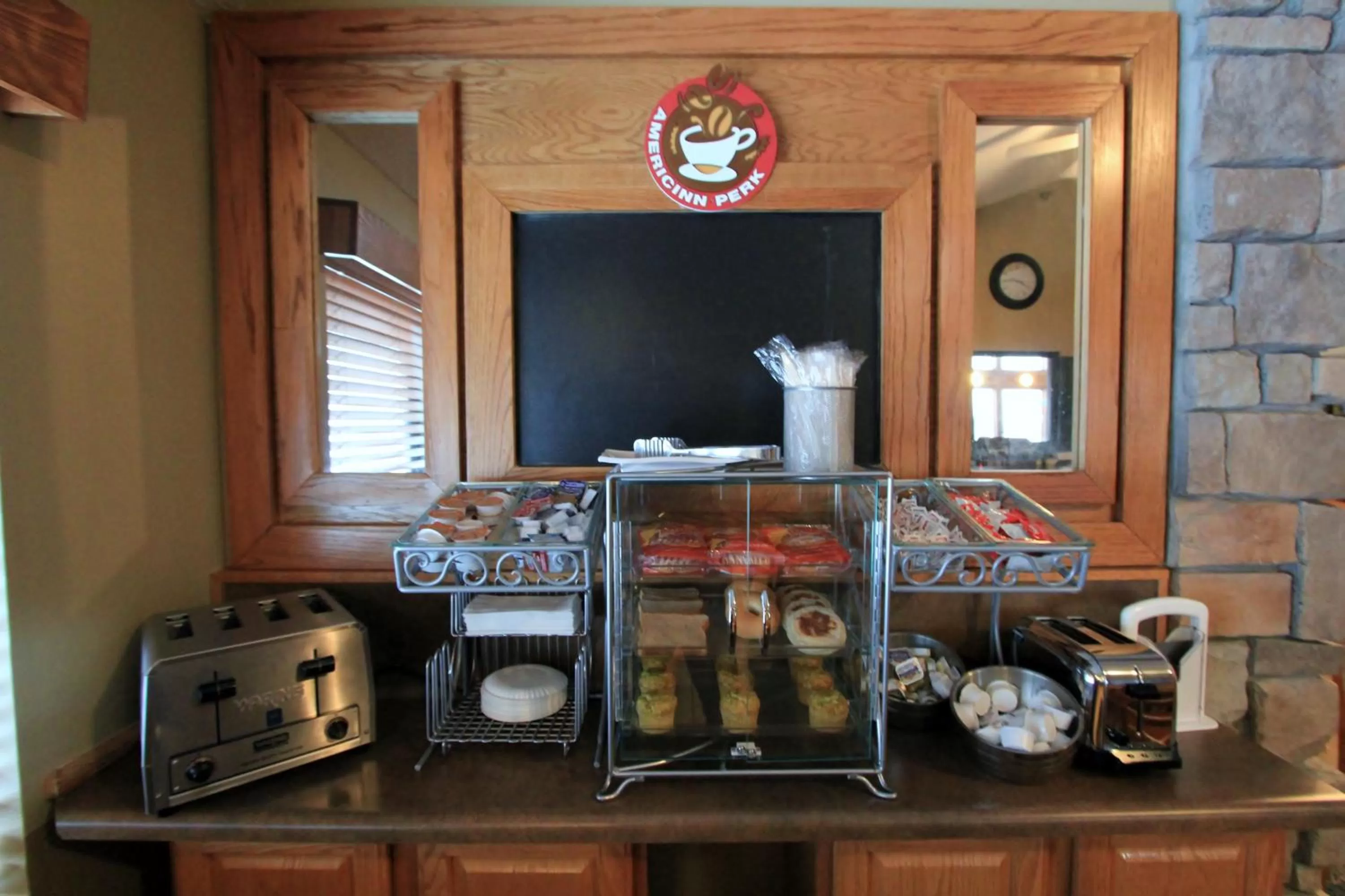 Continental breakfast in AmericInn by Wyndham Cedar Rapids Airport