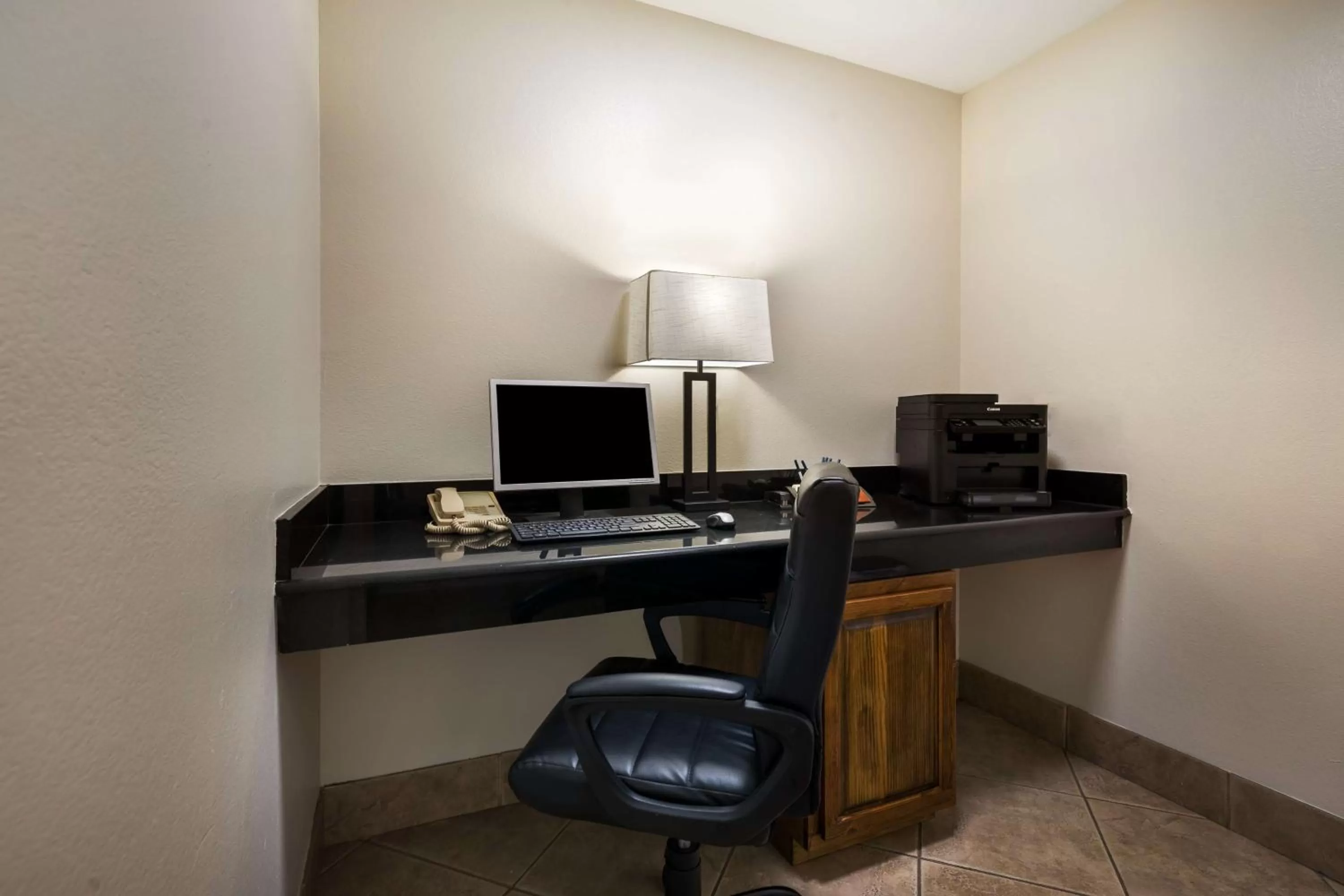 Business facilities in Best Western Morgan City Inn