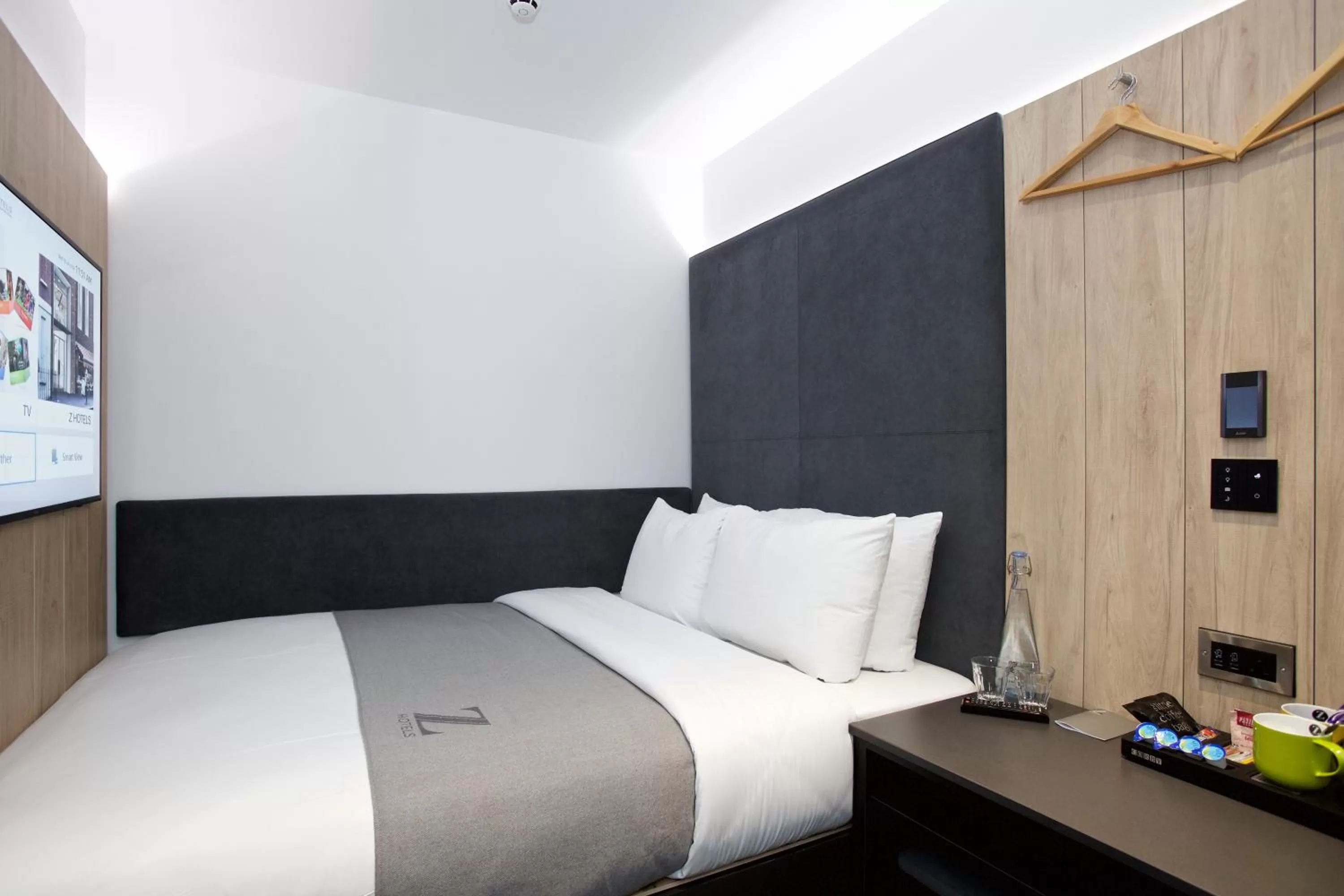 Bedroom, Bed in The Z Hotel Tottenham Court Road