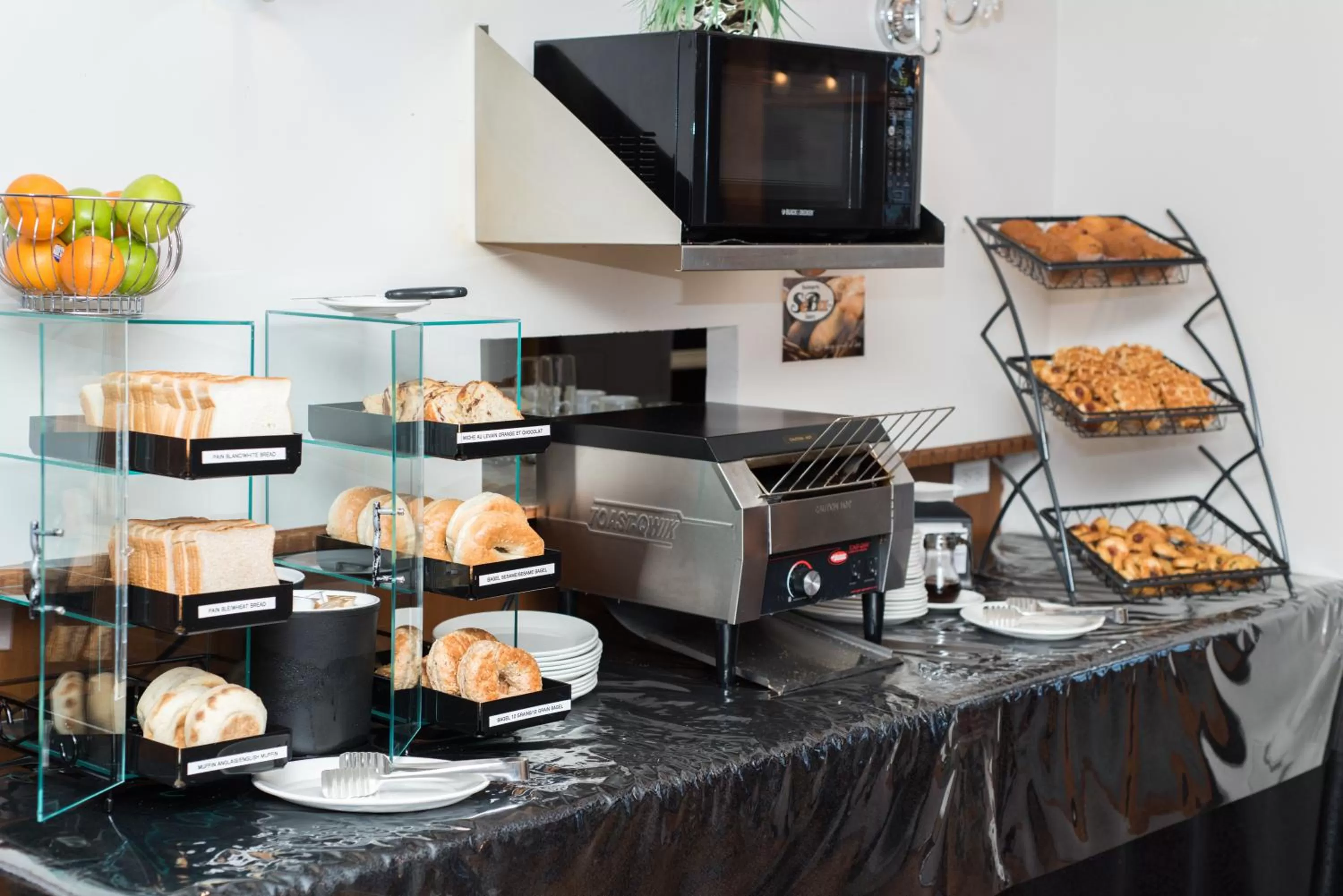 Food in Hôtel Le Floral