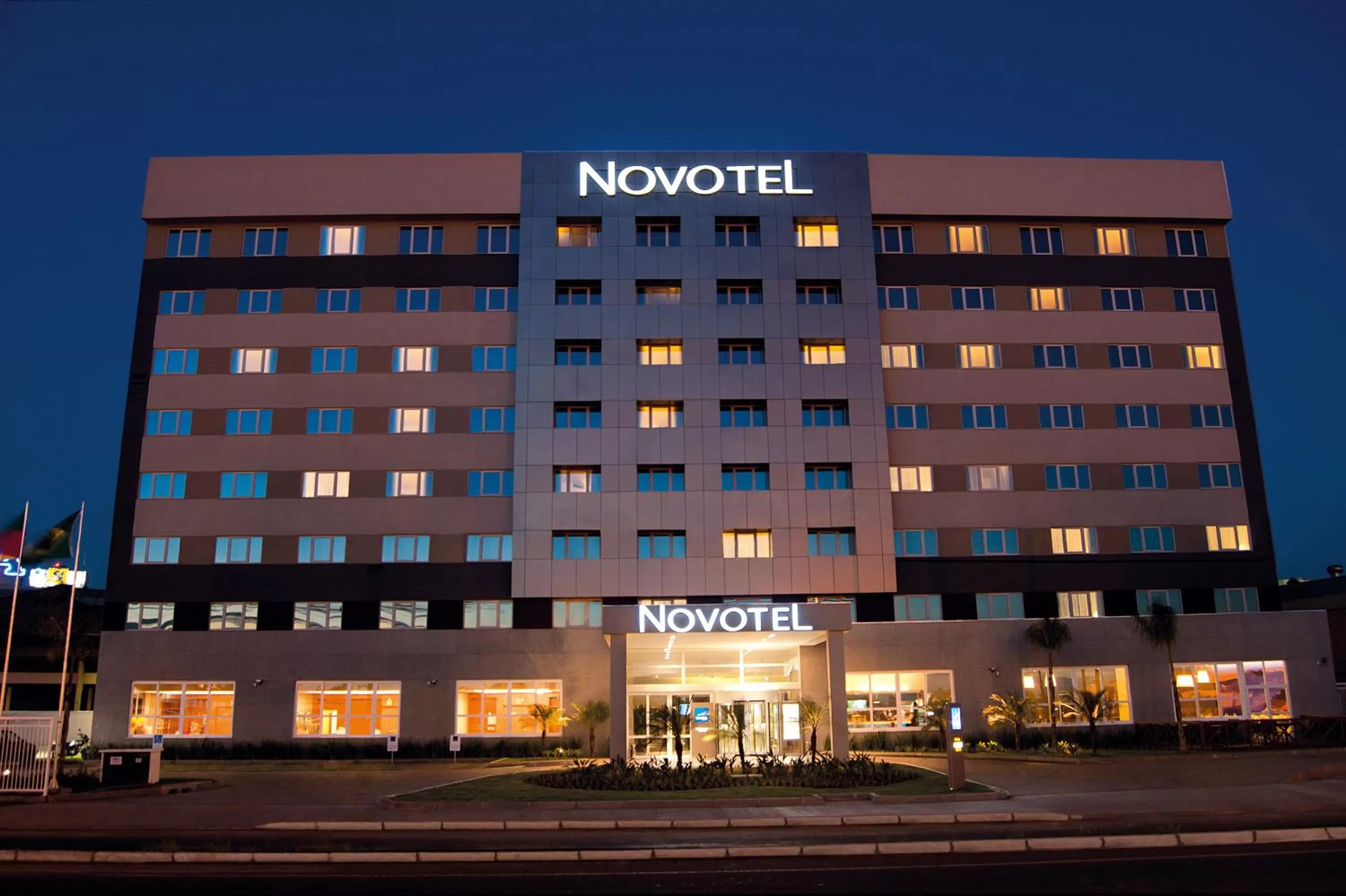 Property building in Novotel Porto Alegre Airport