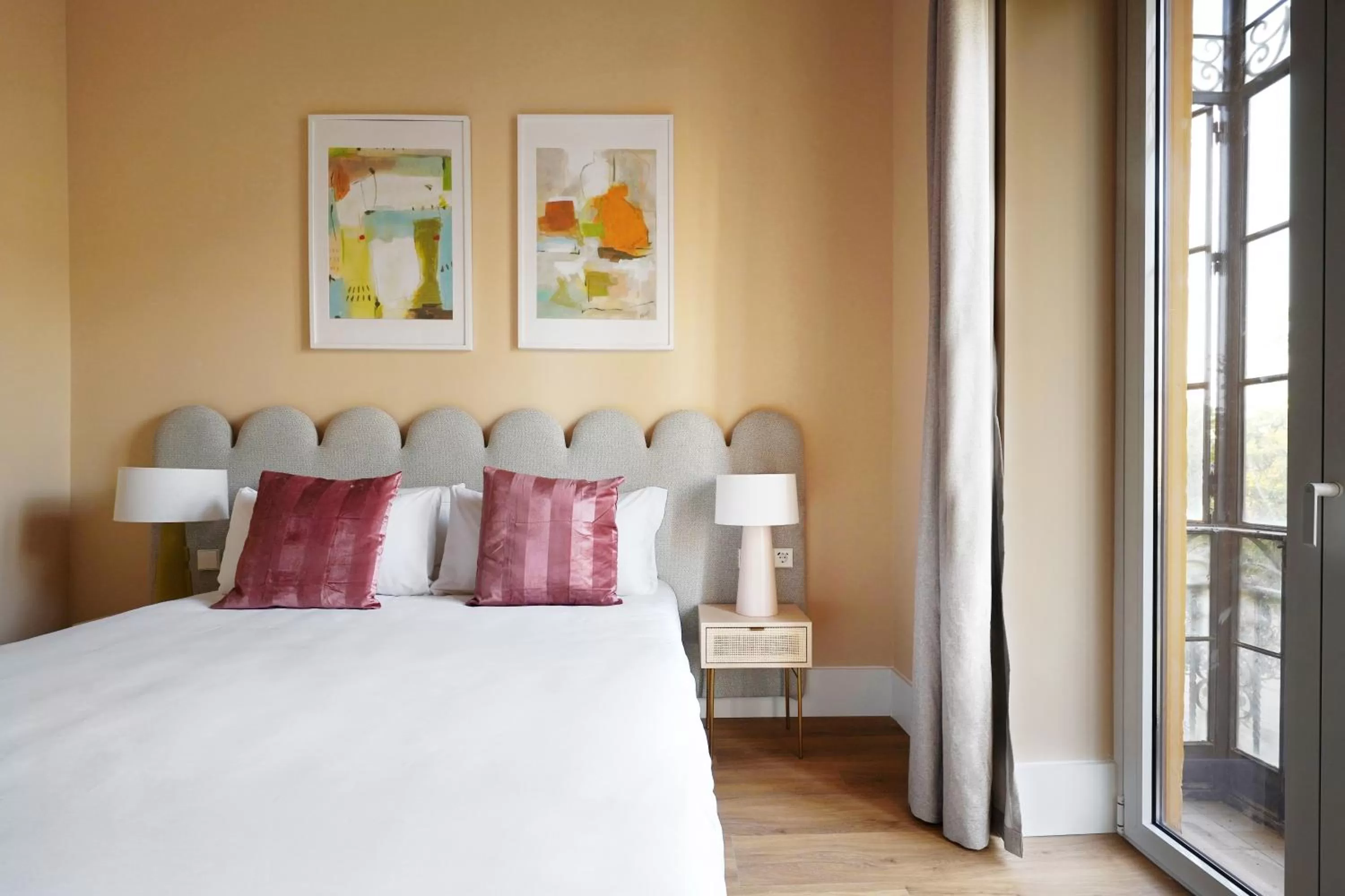 Bed in Numa Seville Prestigio