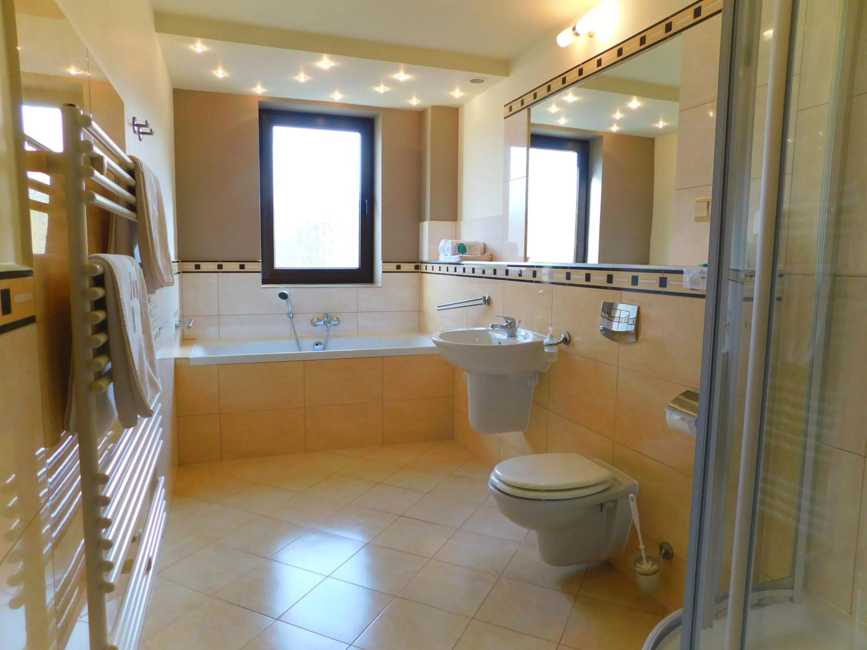 Photo of the whole room in Hotel Piast