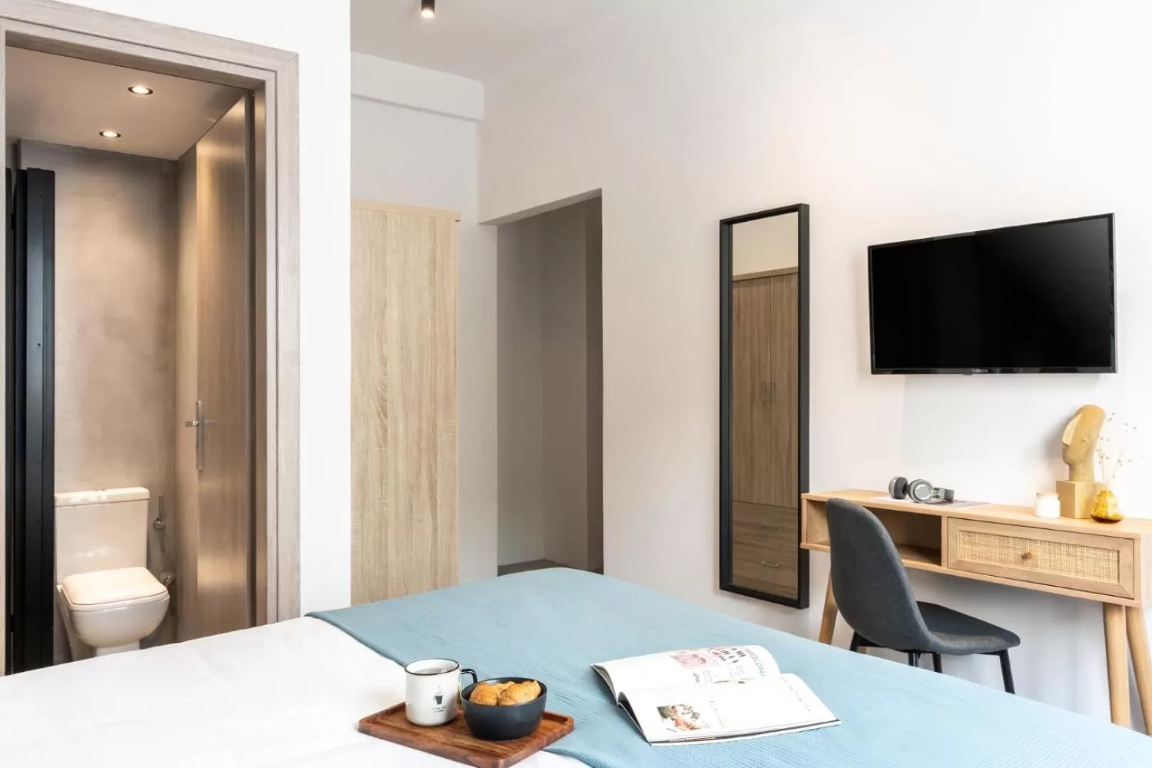 Communal lounge/ TV room, Bed in PAME Wild