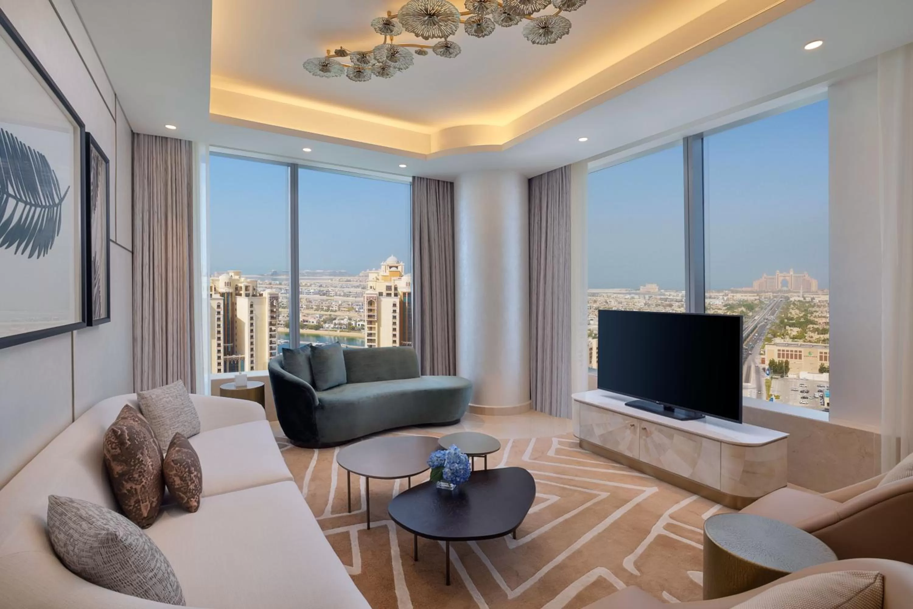 Living room in The St. Regis Dubai, The Palm