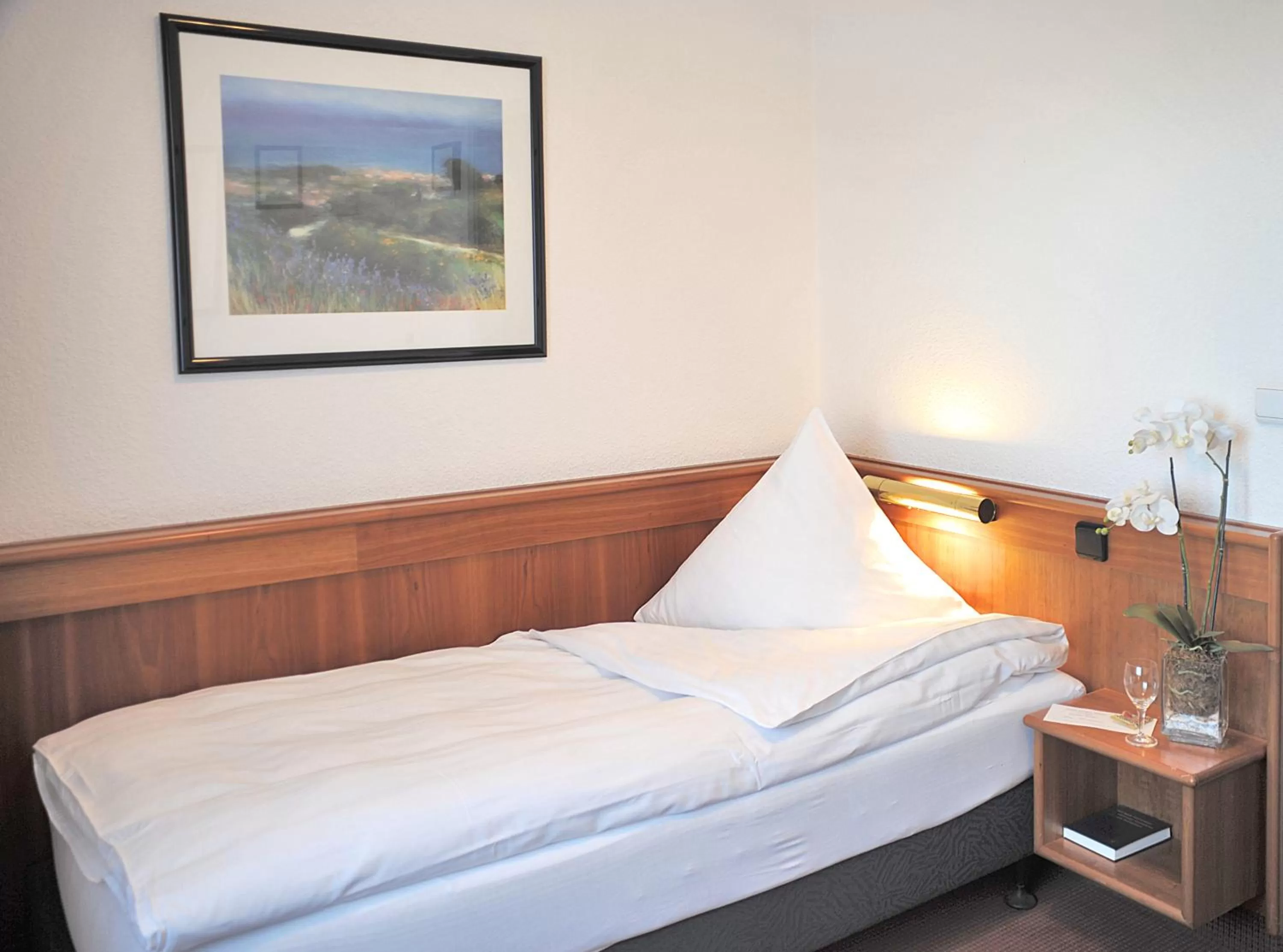 Bed in Hotel und Landhaus 'Kastanie'