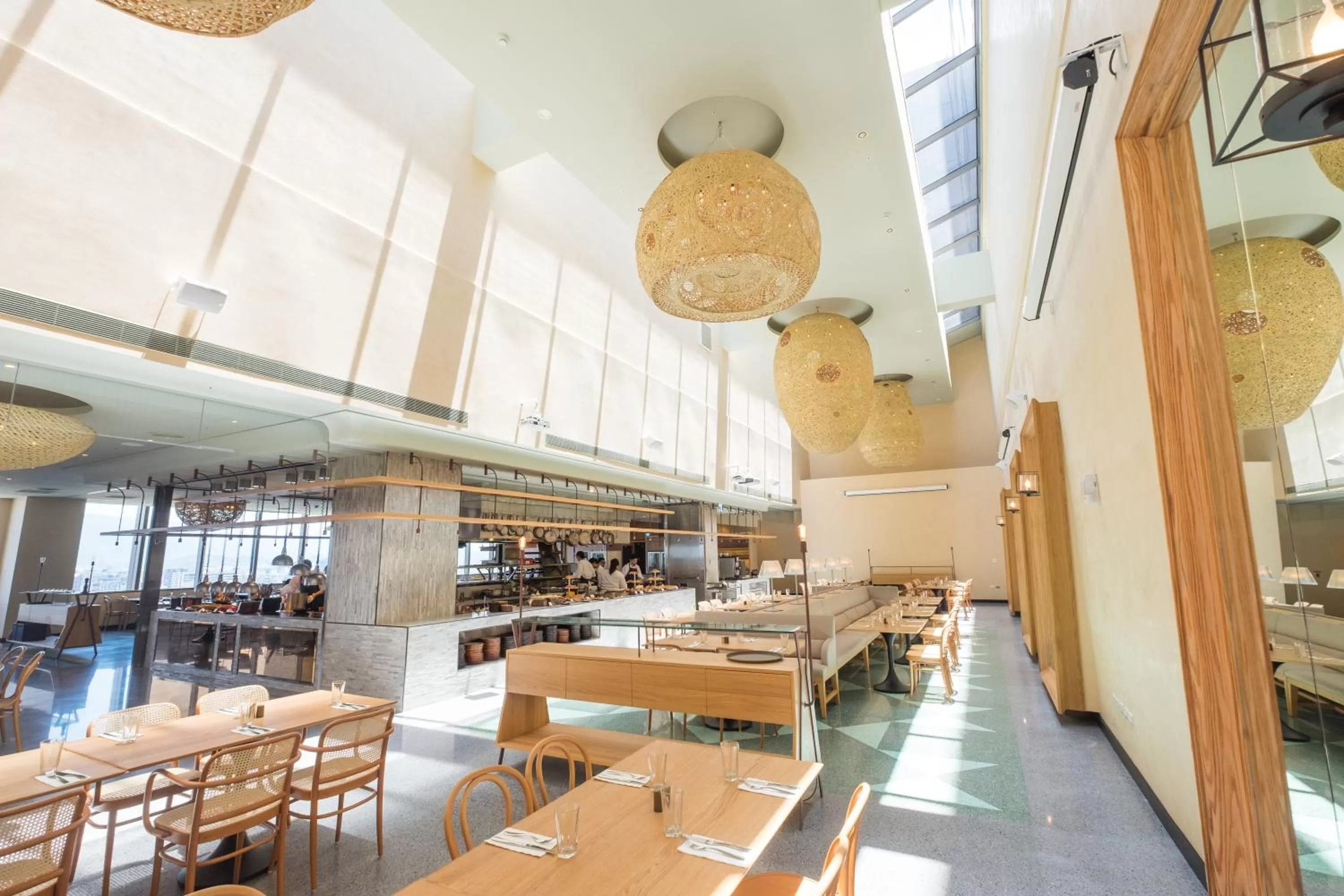 Restaurant/places to eat in amba Taipei Songshan