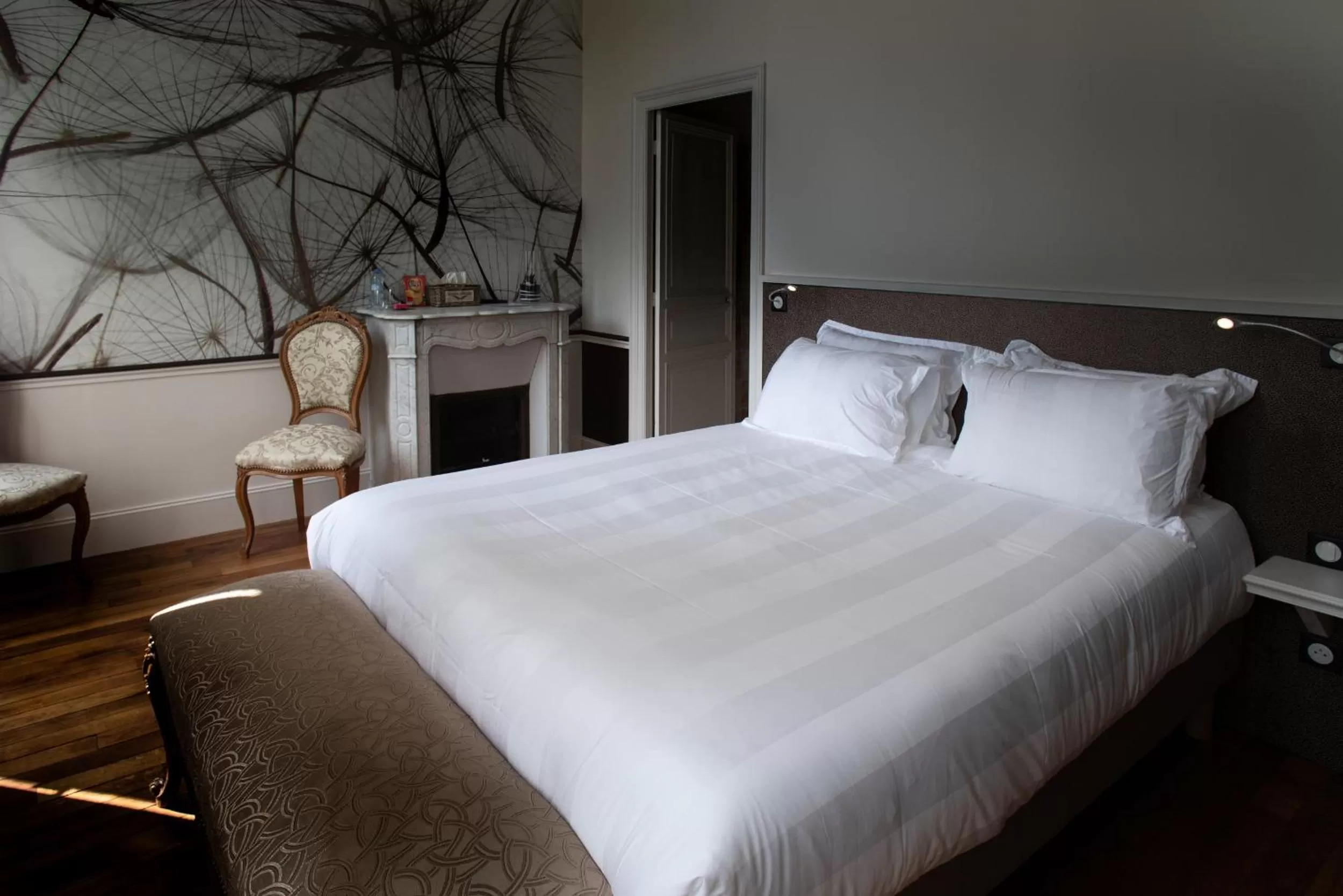 Bed in La Cave de l'Avenue de champagne