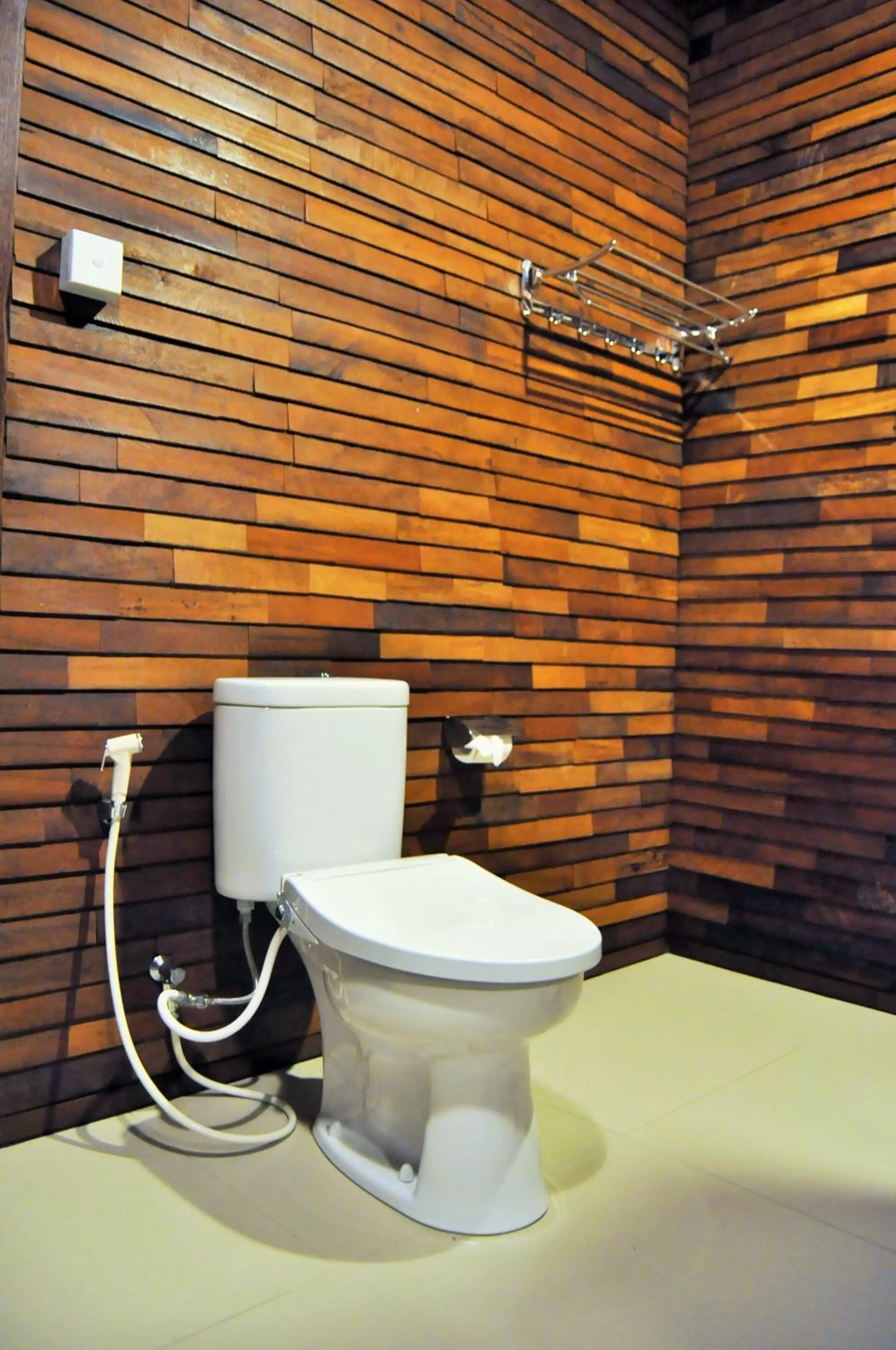 Toilet in Ocean Terrace Suite And Spa Luxury