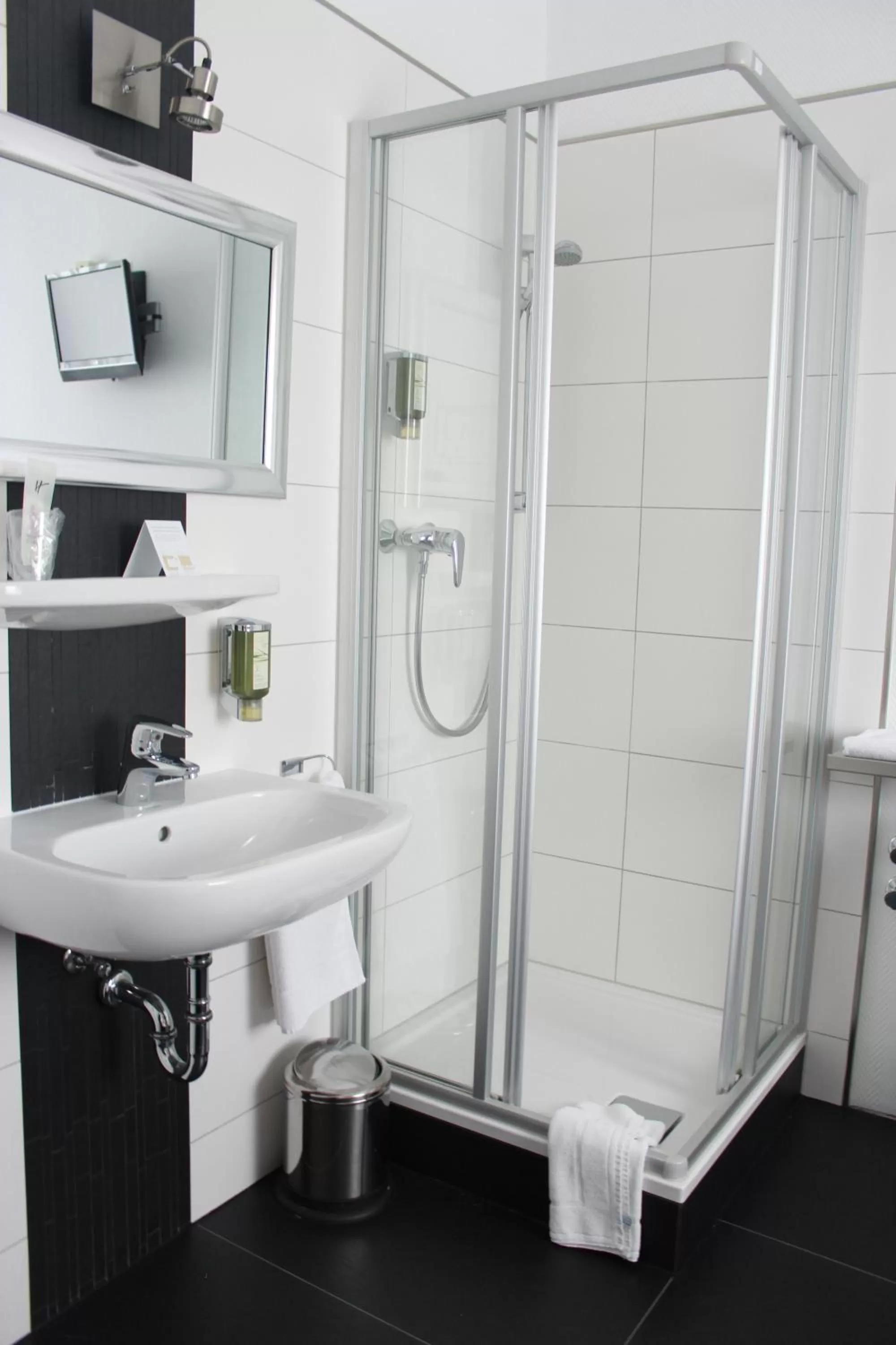 Bathroom in Hotel Heymann