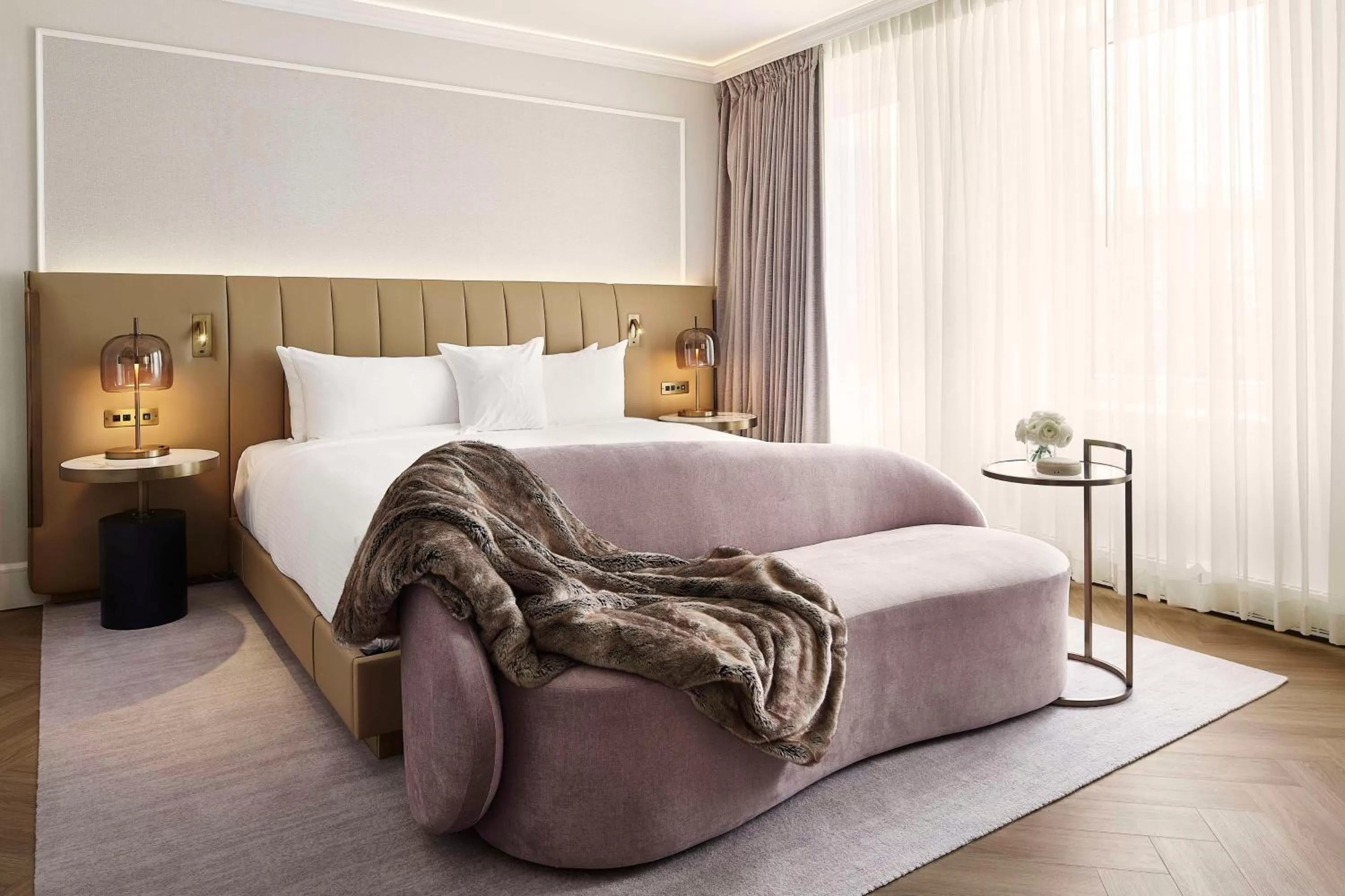 Bed in Vogue Hotel Montreal Downtown, Curio Collection by Hilton