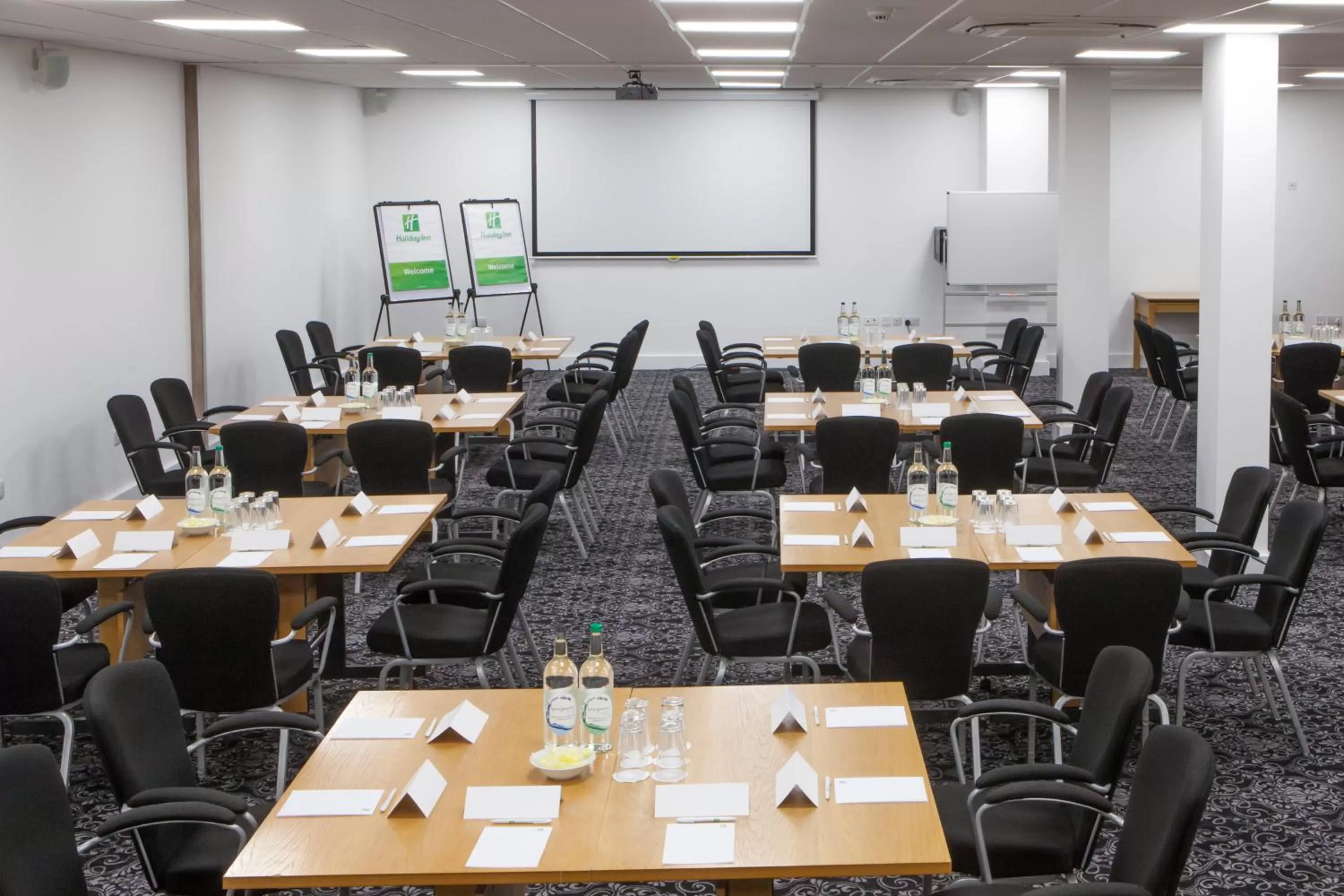 Meeting/conference room in Holiday Inn Corby Kettering A43 by IHG