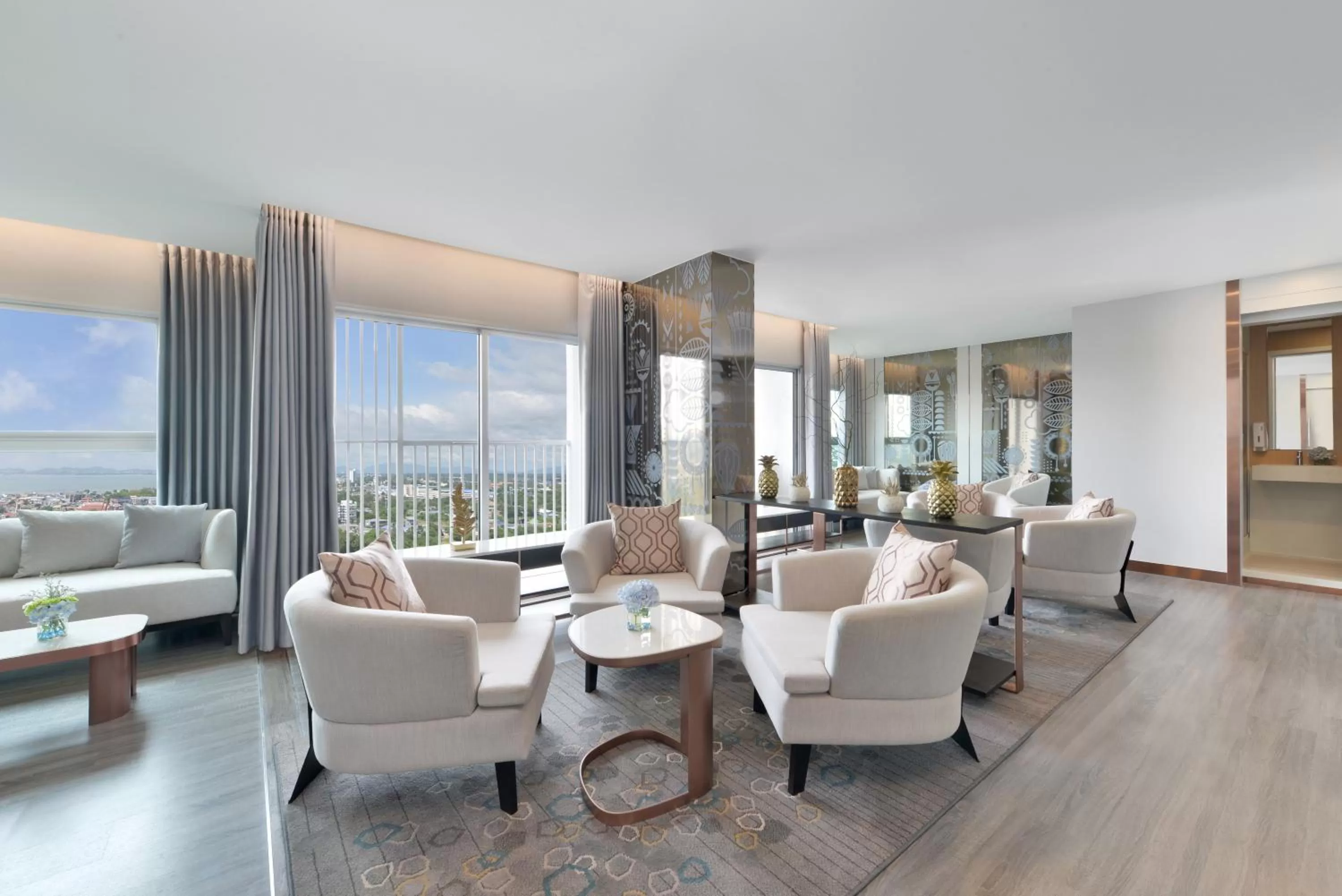 Meeting/conference room in Centre Point Prime Hotel Pattaya