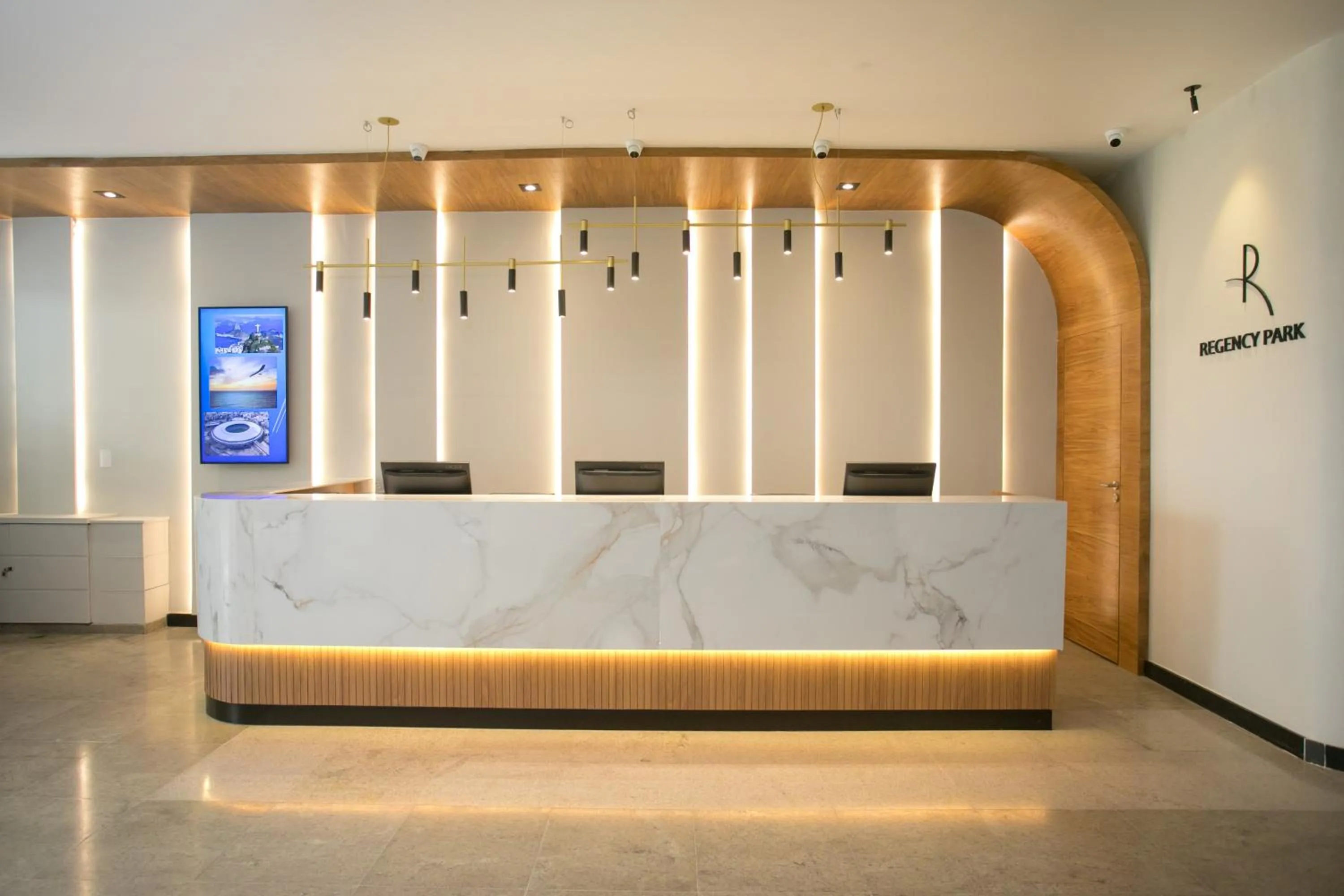 Lobby or reception in Regency Park Hotel