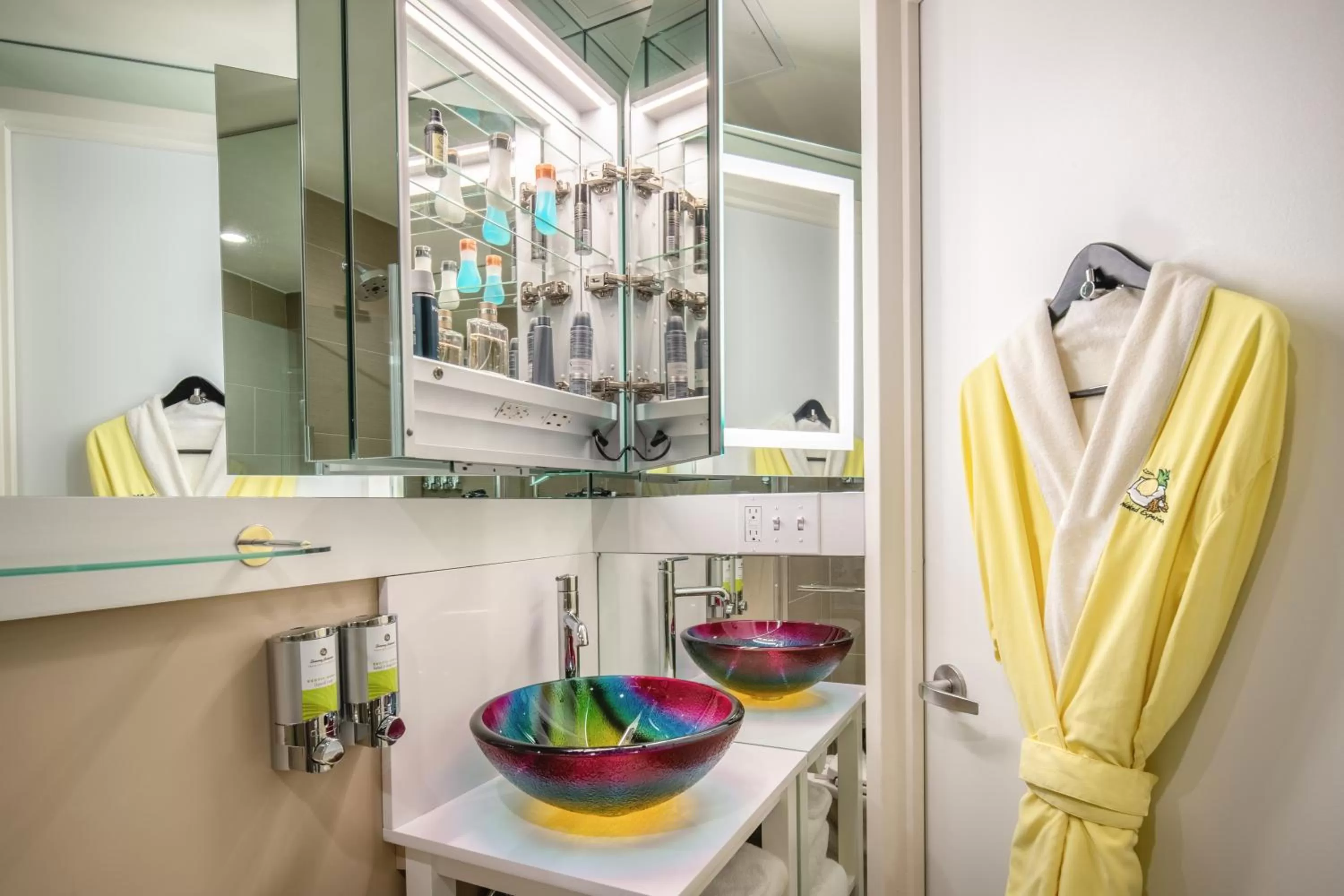 Bathroom in Staypineapple, An Artful Hotel, Midtown New York