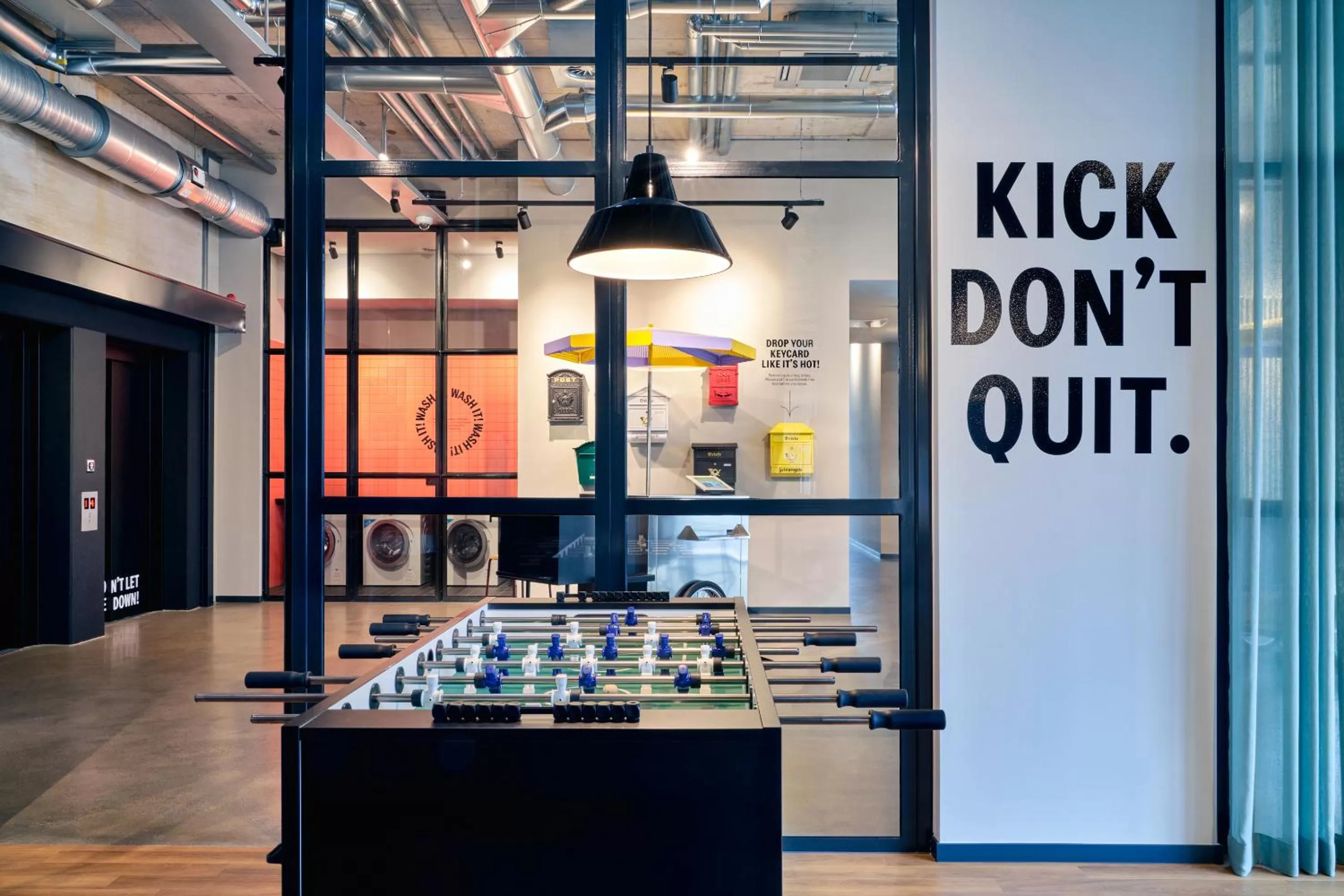 Lobby or reception in STAYERY Bielefeld Hauptbahnhof