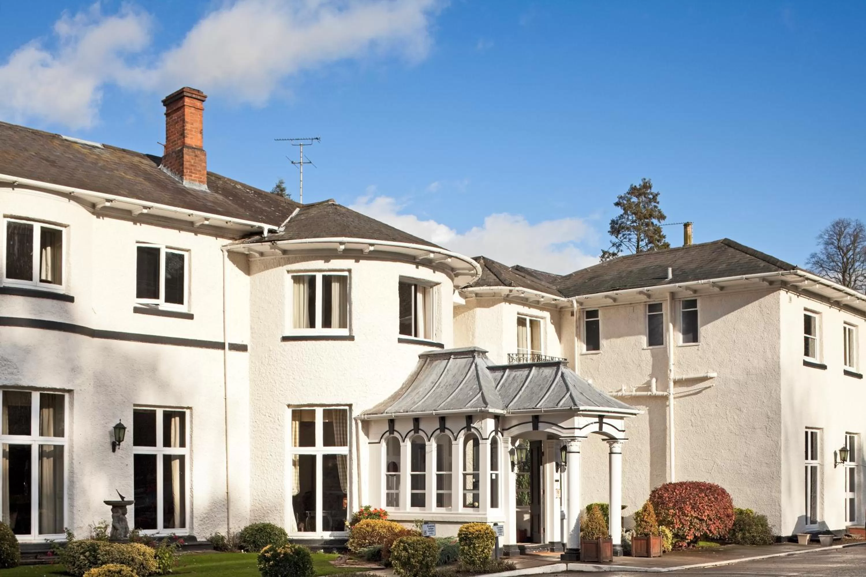 Facade/entrance, Property Building in Brandon Hall Hotel & Spa Warwickshire