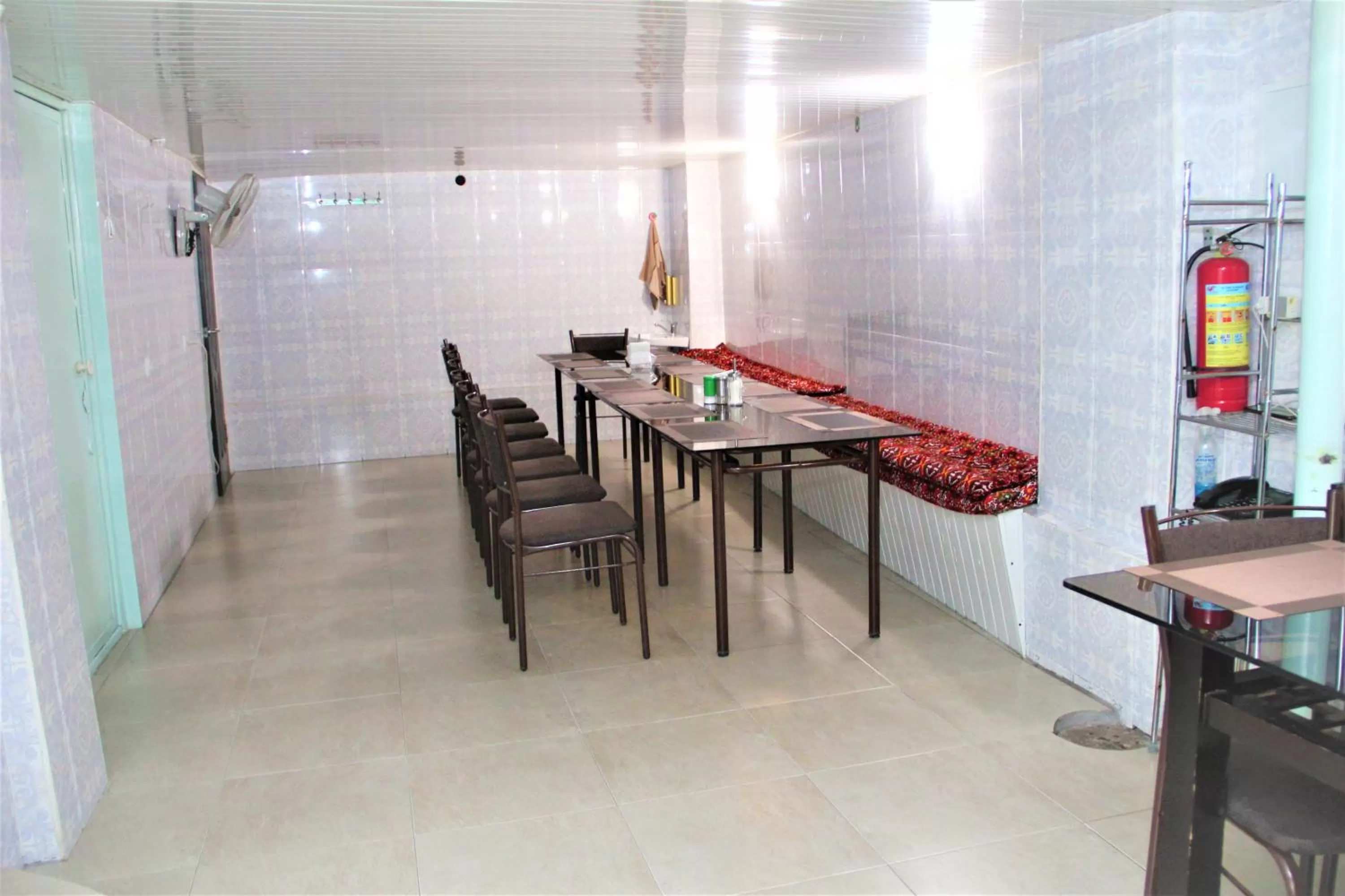 Kitchen or kitchenette in Anvar's Guests