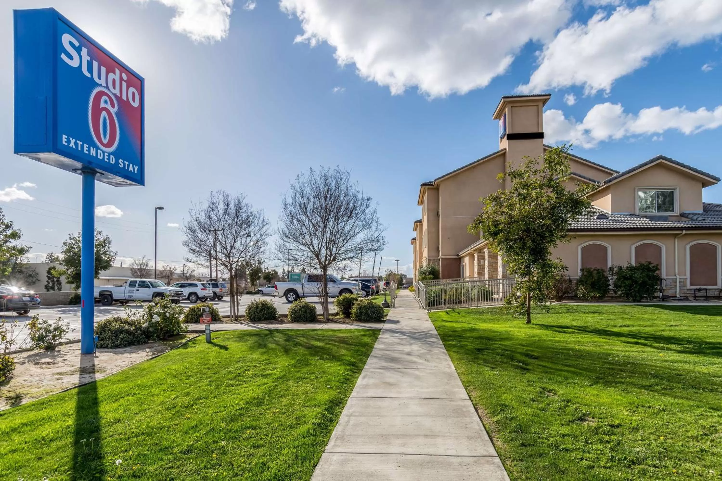 Studio 6-Bakersfield, CA