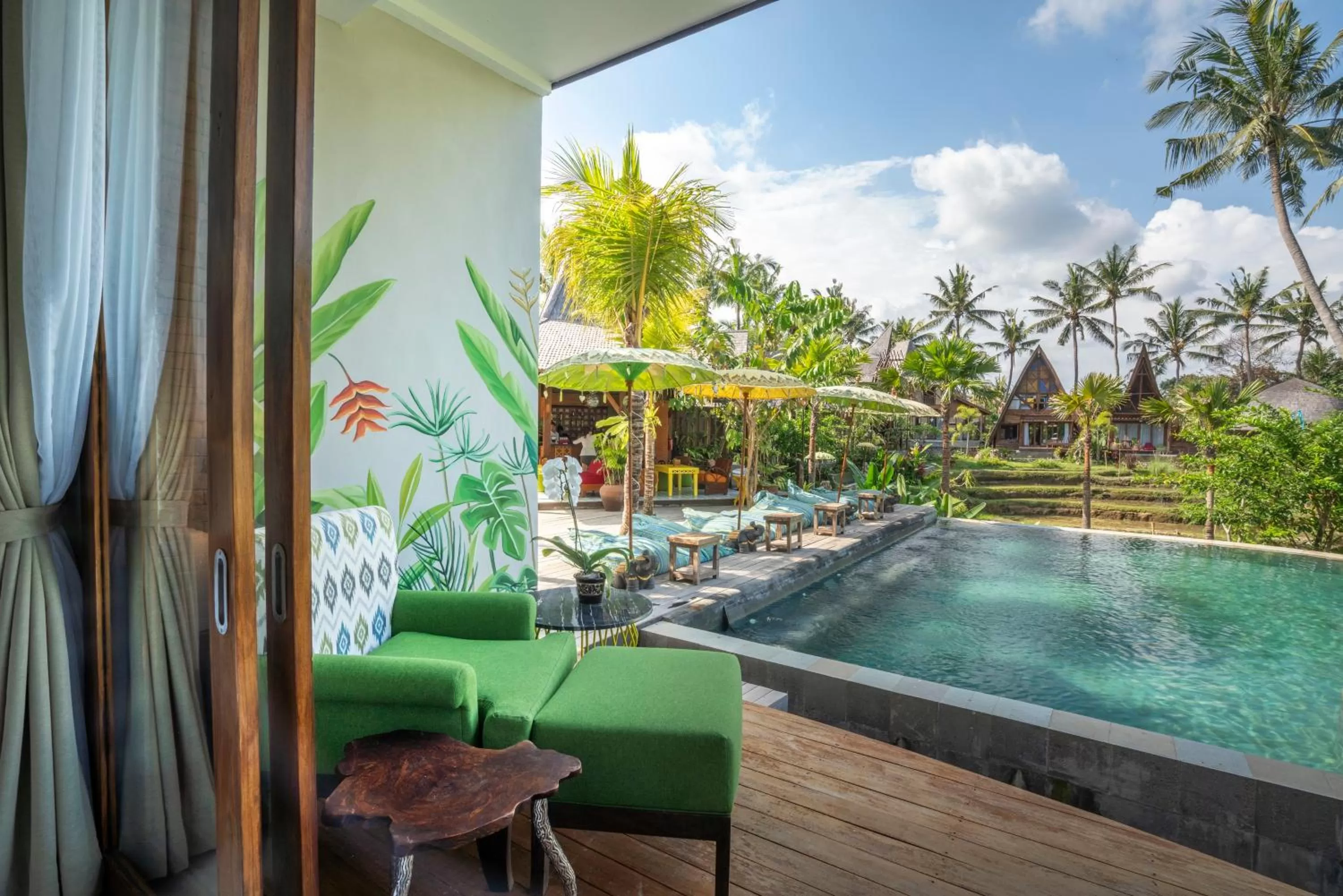 Property building in Menzel Ubud