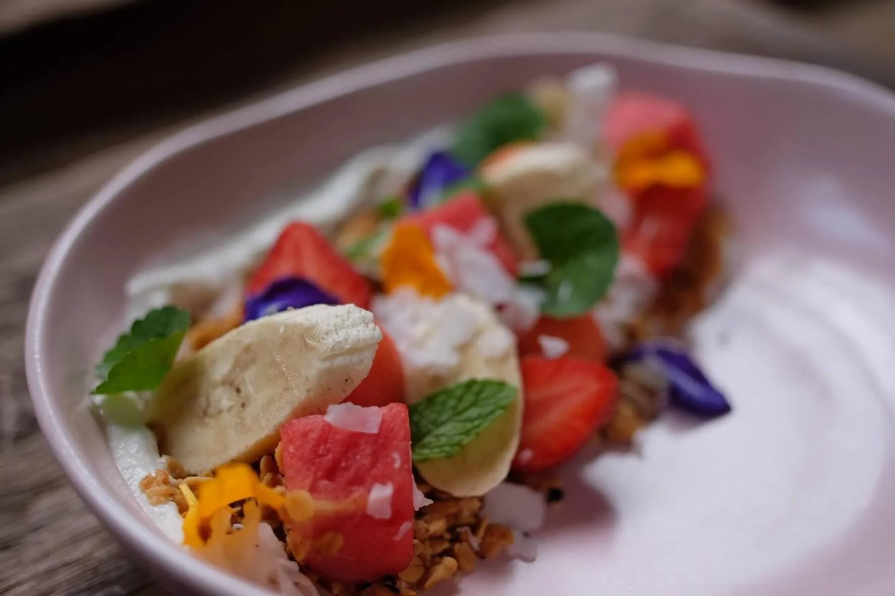 Food and drinks in Puri Saron Senggigi Hotel