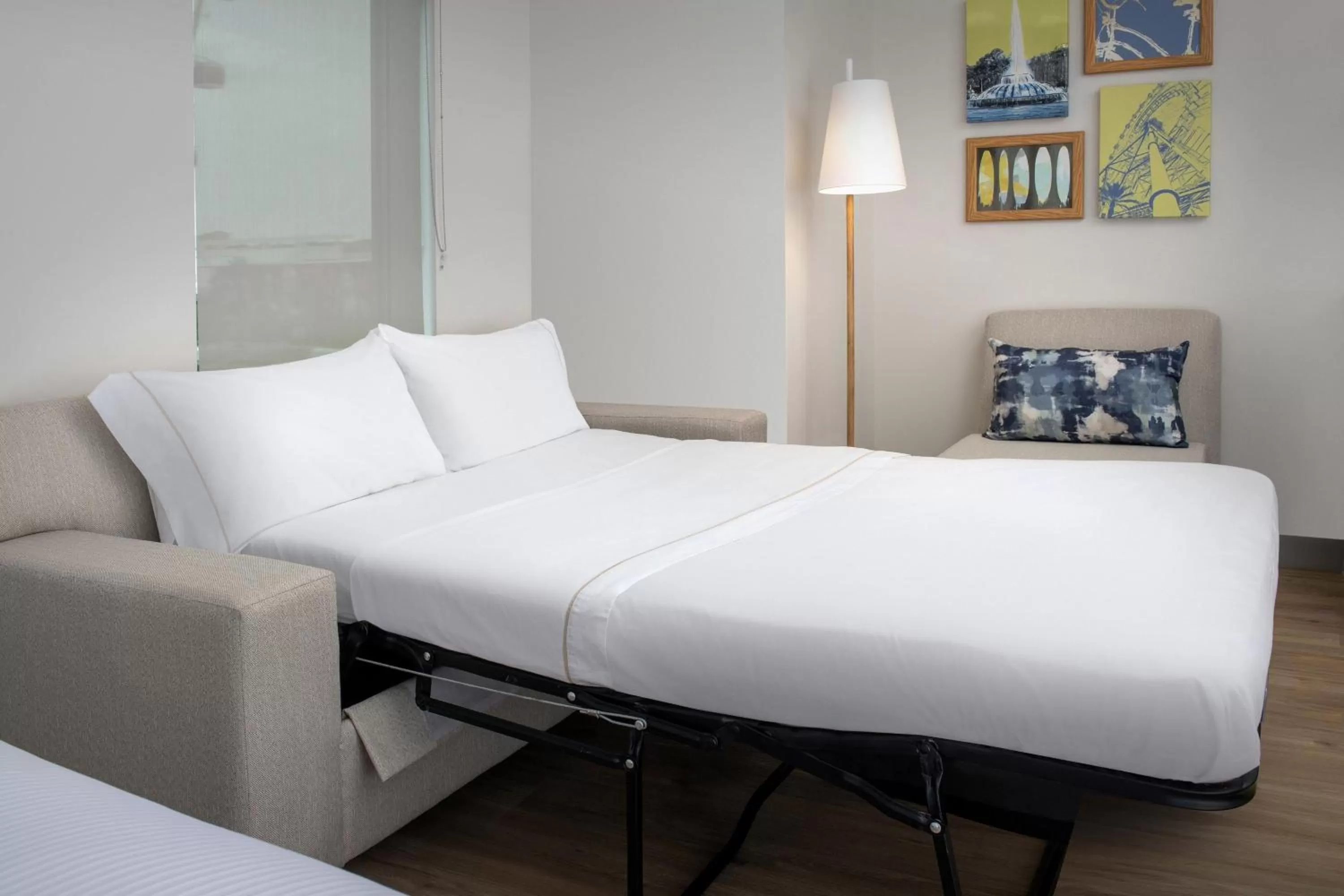 Photo of the whole room, Bed in Element Orlando Universal Blvd.