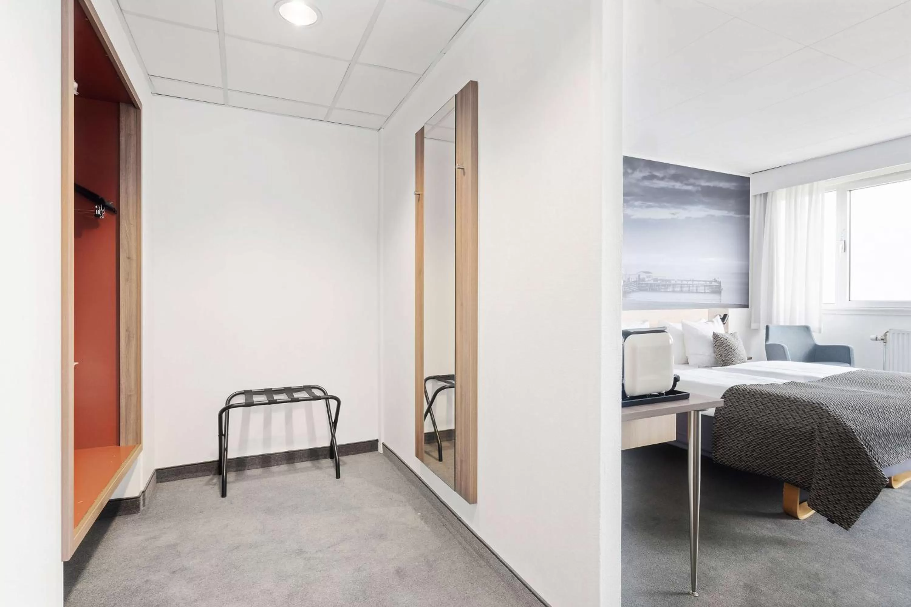 Bedroom, Bed in Best Western Plus Airport Hotel