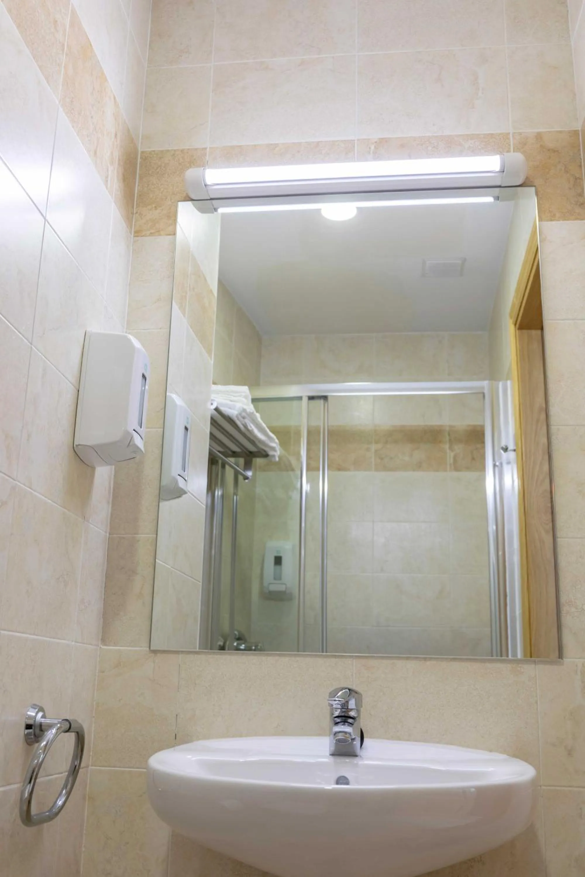 Bathroom in Alda Estella Hostel