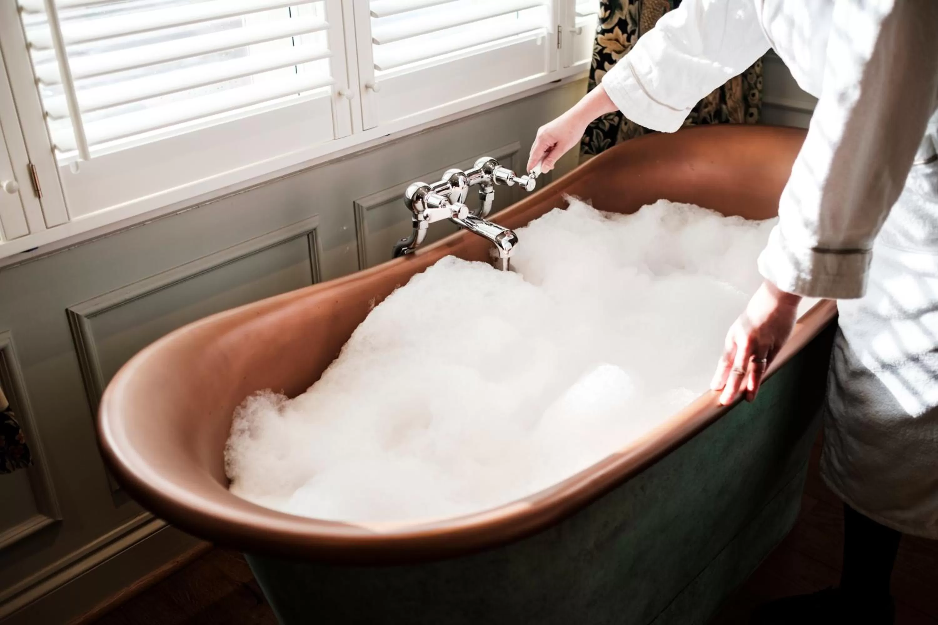 Bath in Bear Of Burton