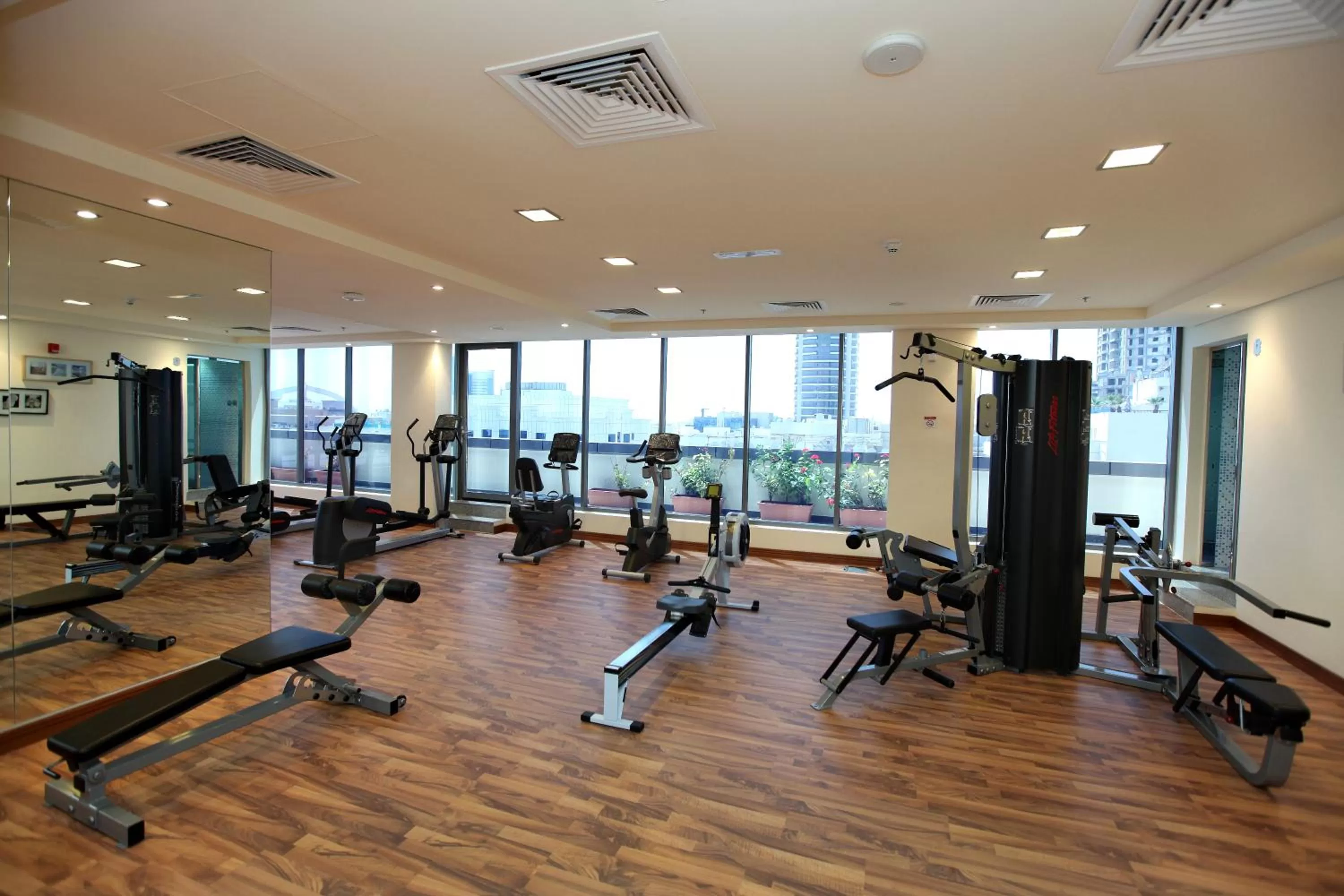 Fitness centre/facilities in Xclusive Maples Hotel Apartment