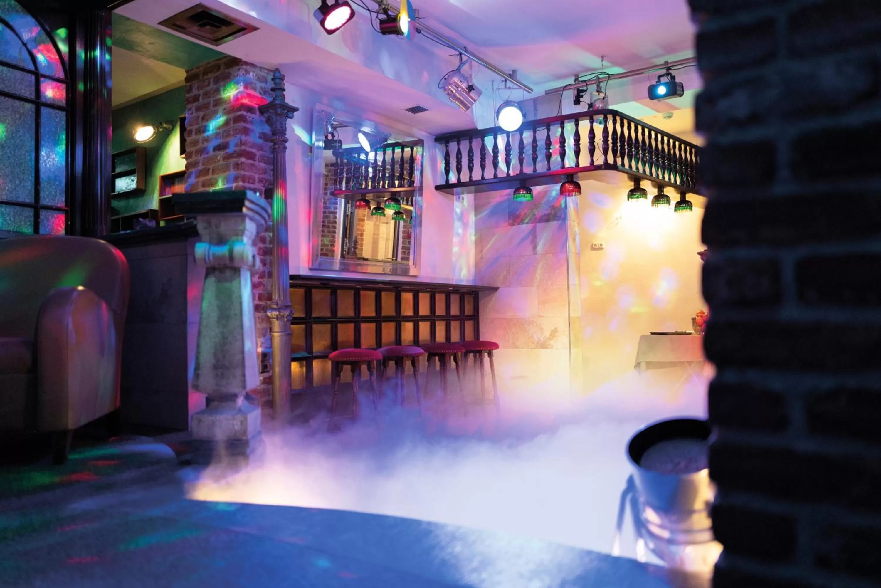 Lounge or bar in Ringhotel Alpenhof - Patchworkhotel