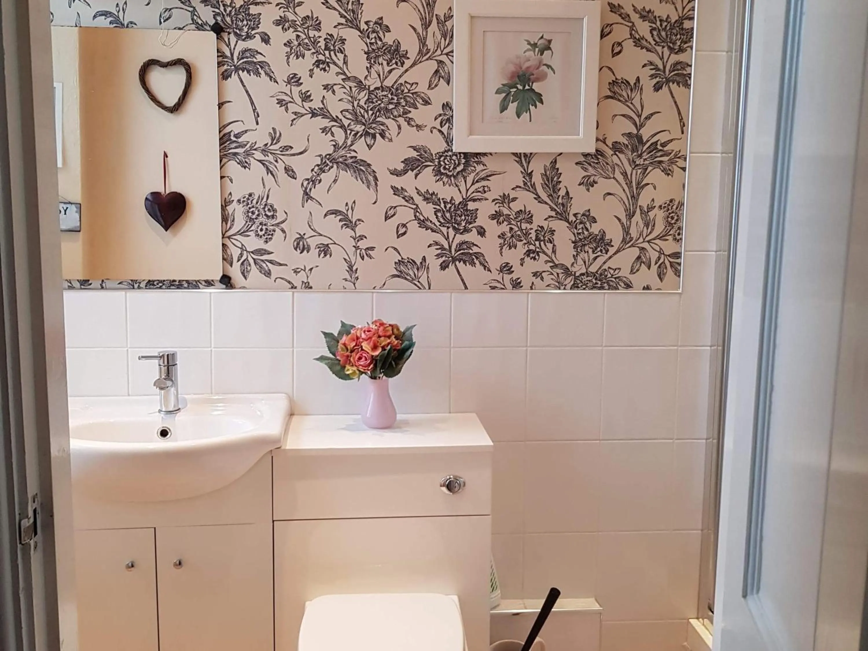 Bathroom in The Pavilion Guest House