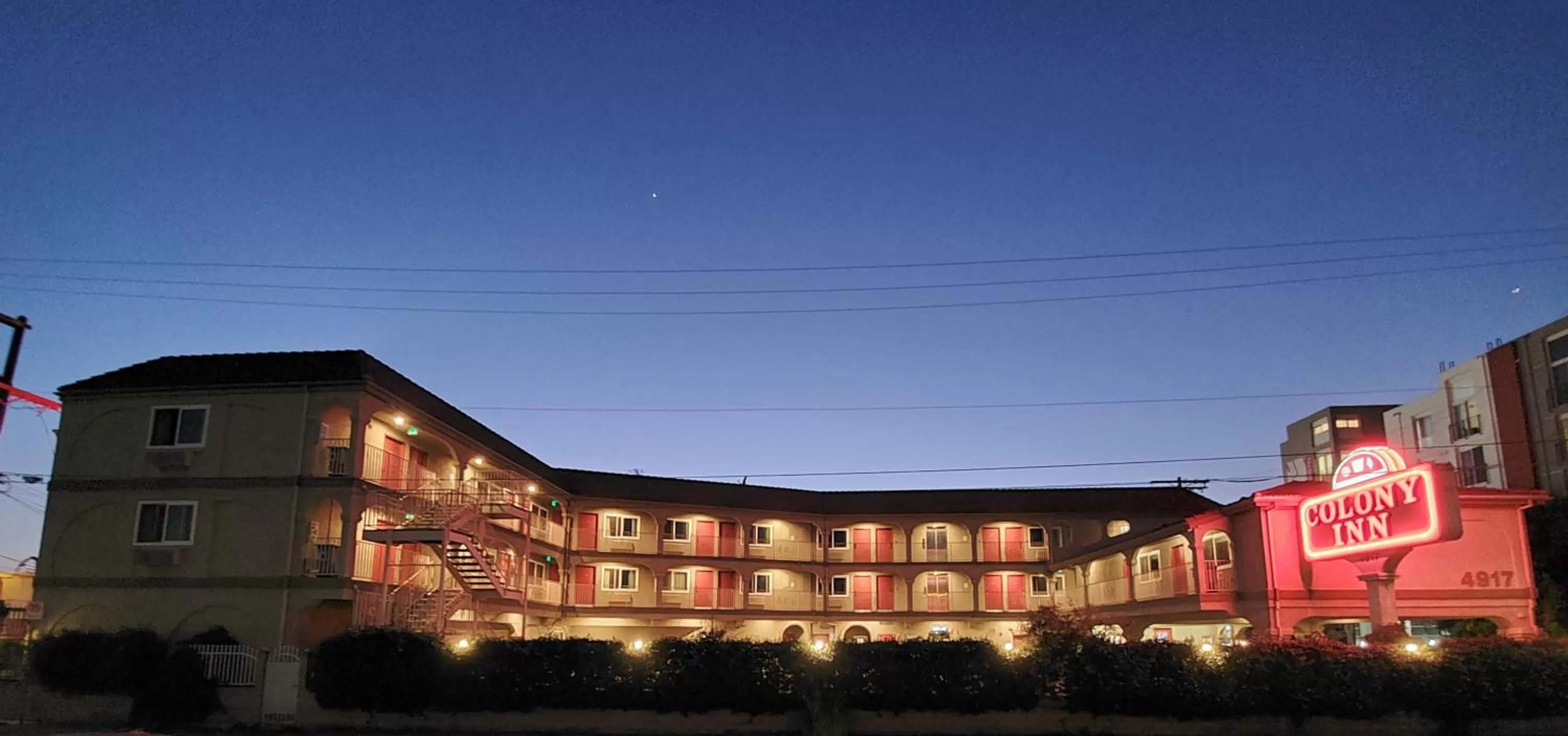 Property building in Colony Inn