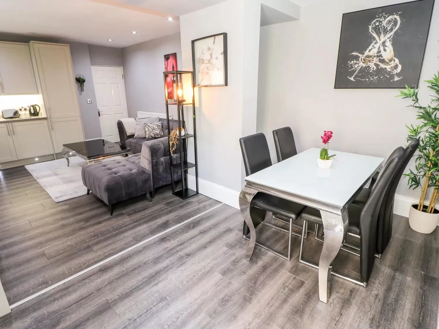 Dining Area in St John's North Hotel Apartments