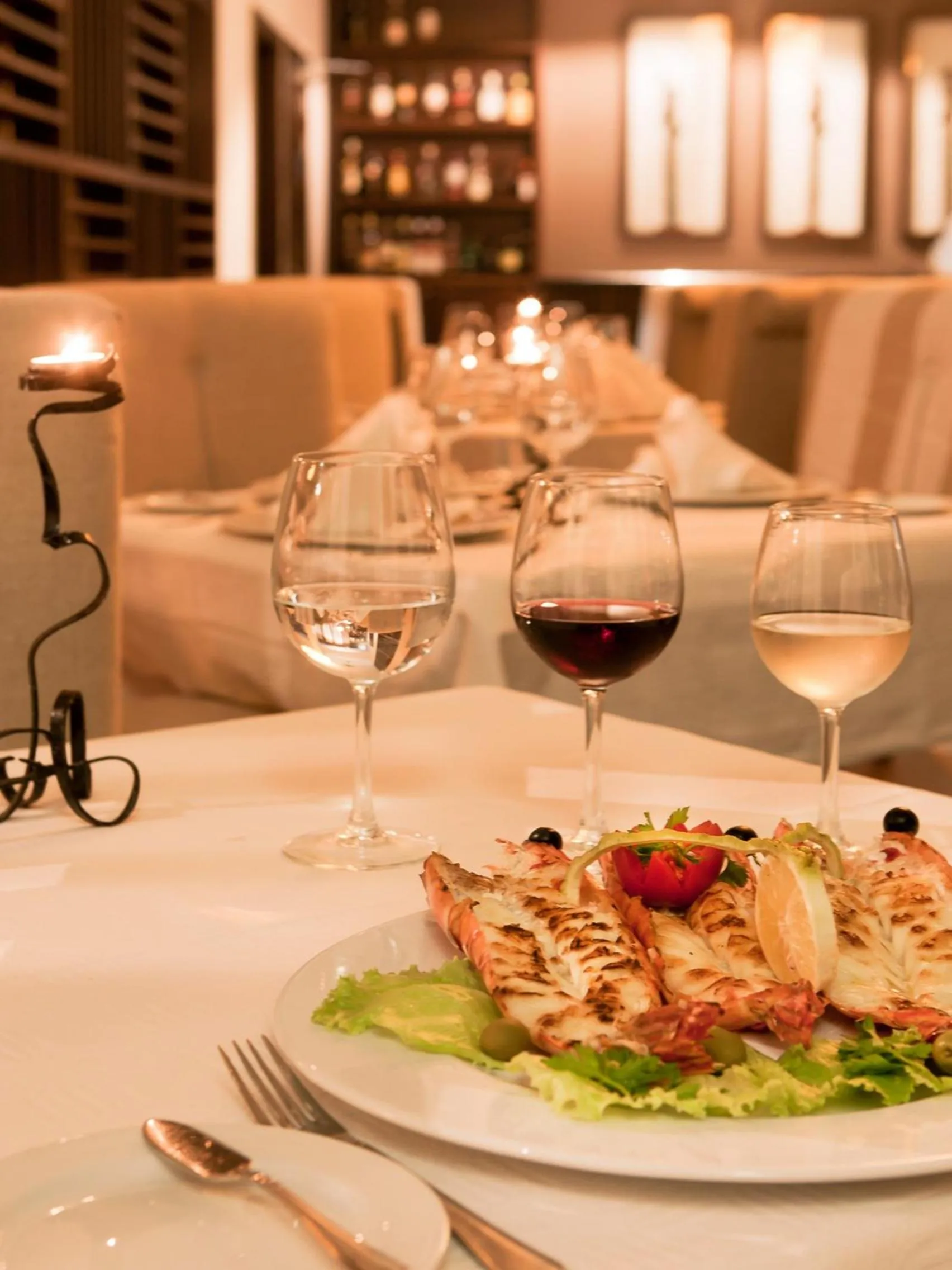 Restaurant/places to eat in Hotel Tivoli Beira
