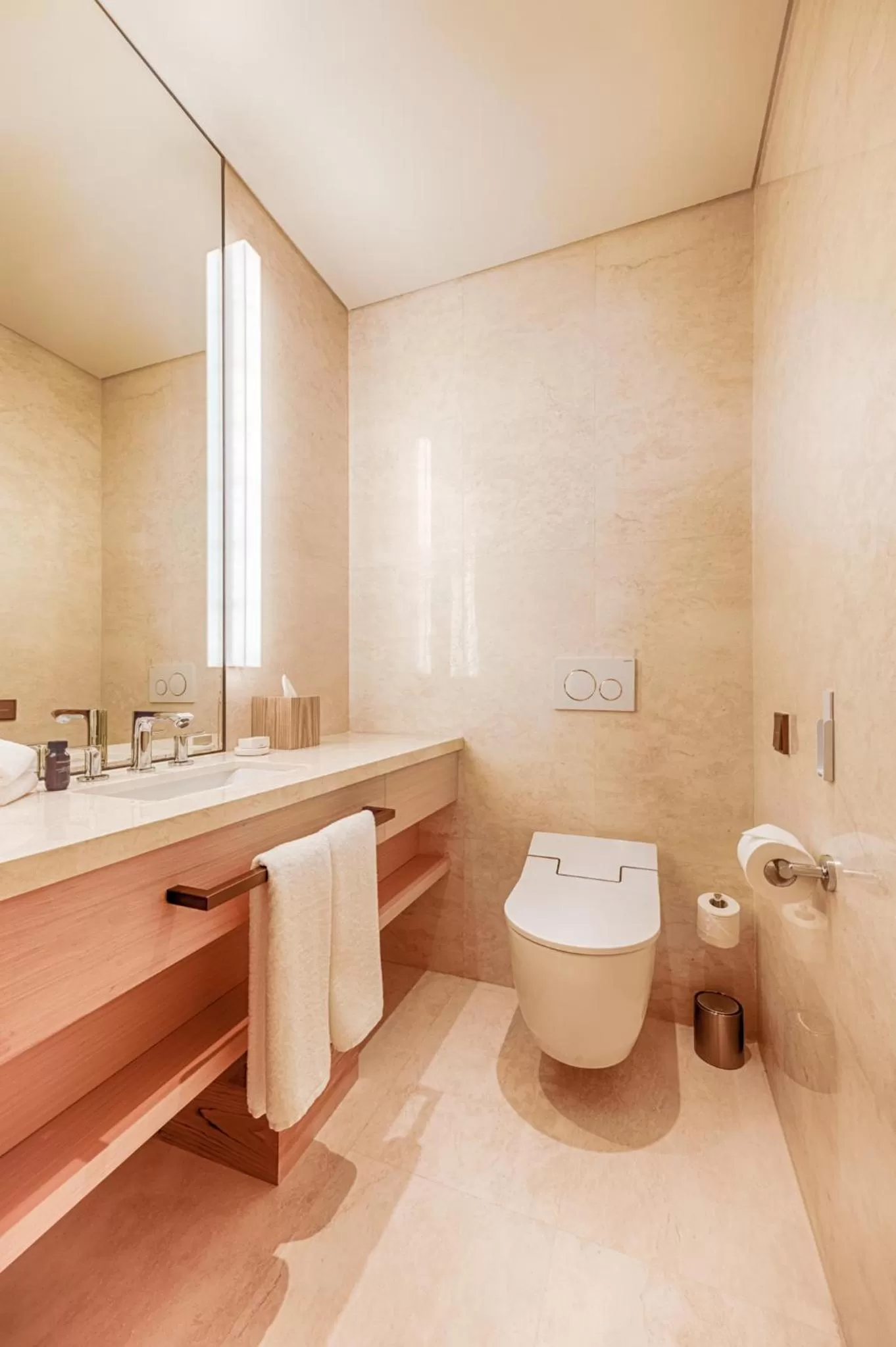 Toilet in Shilla Monogram Danang