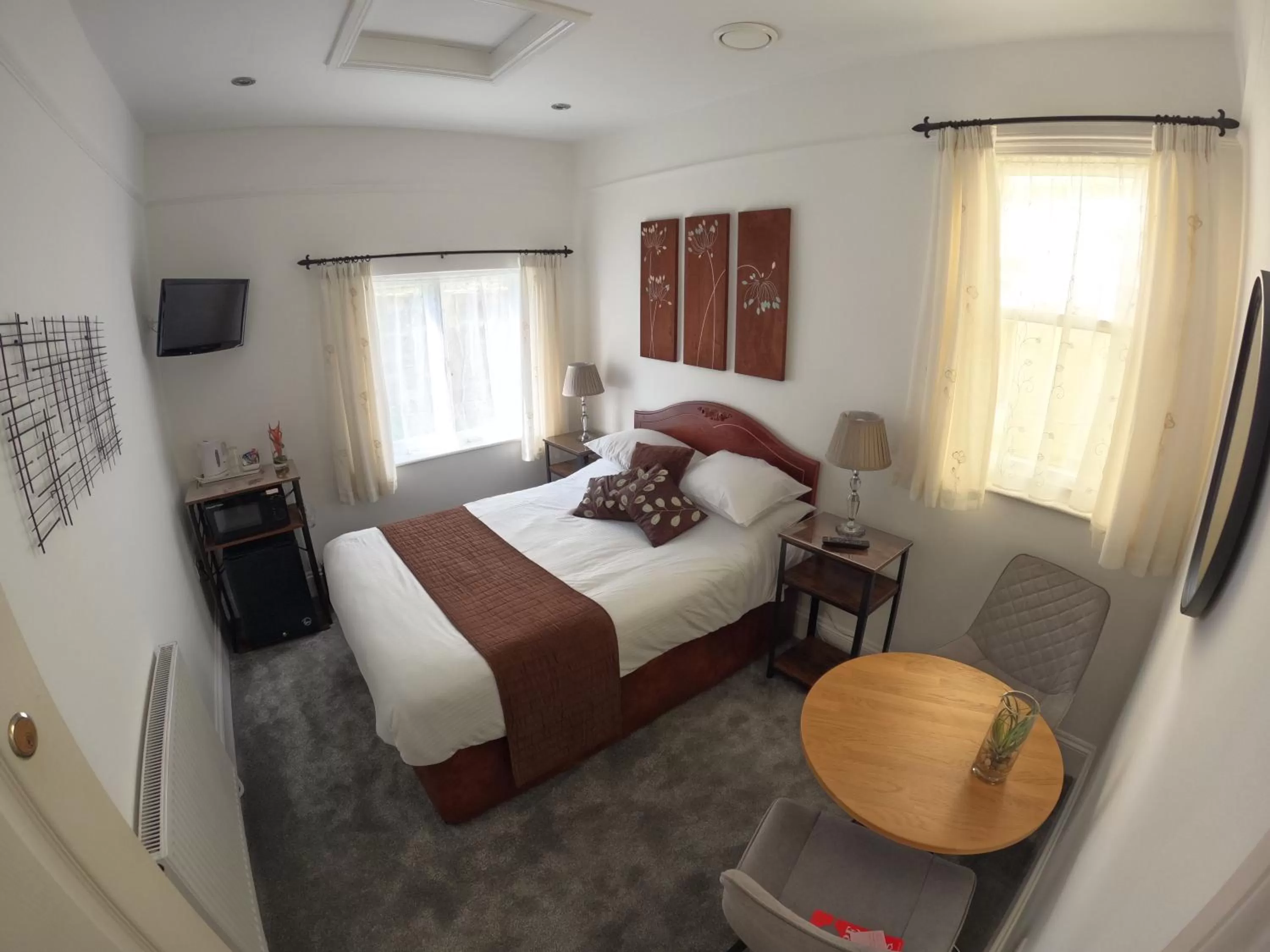 Bed in The Grove Falmouth