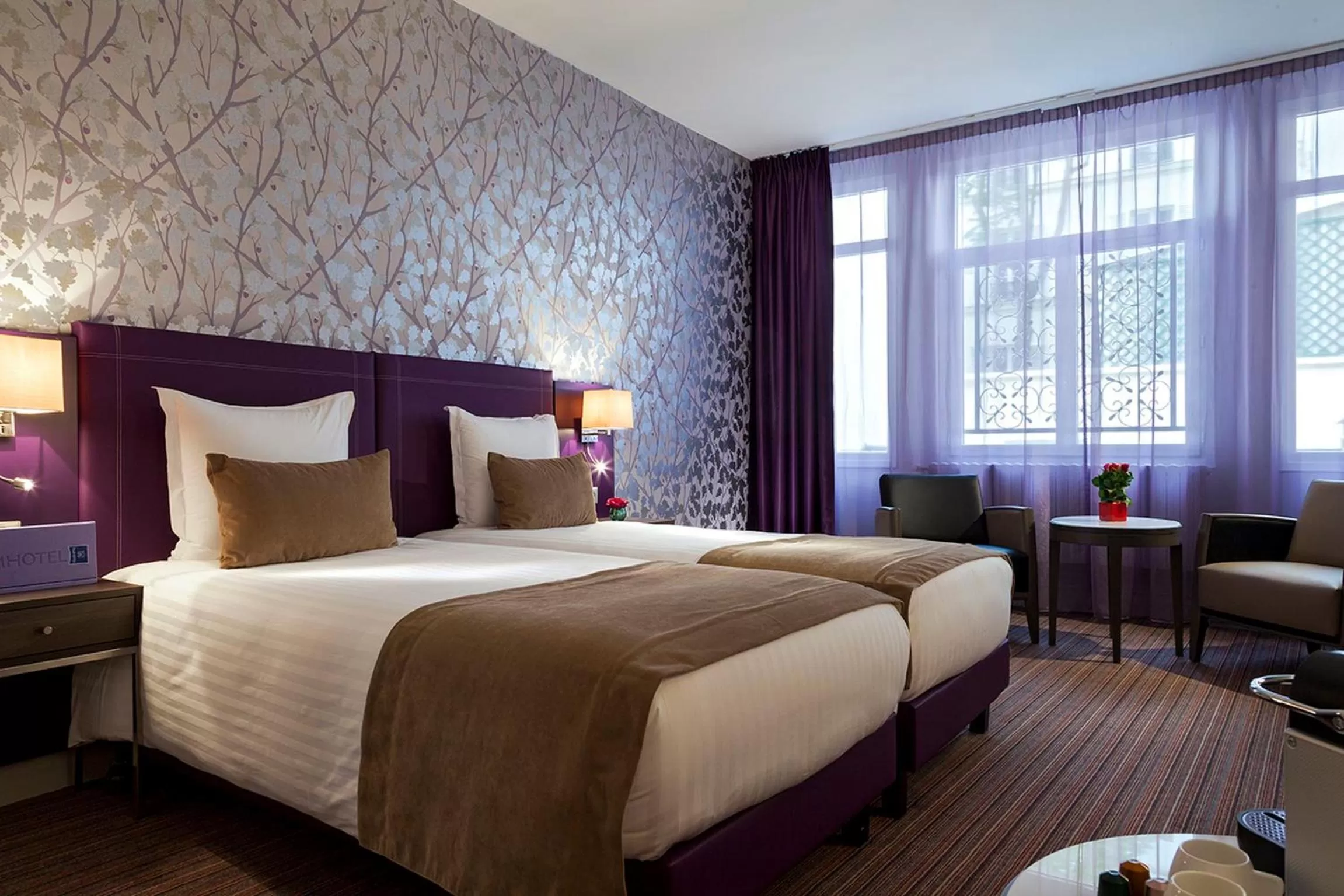 Bedroom, Bed in Timhotel Opéra Blanche Fontaine