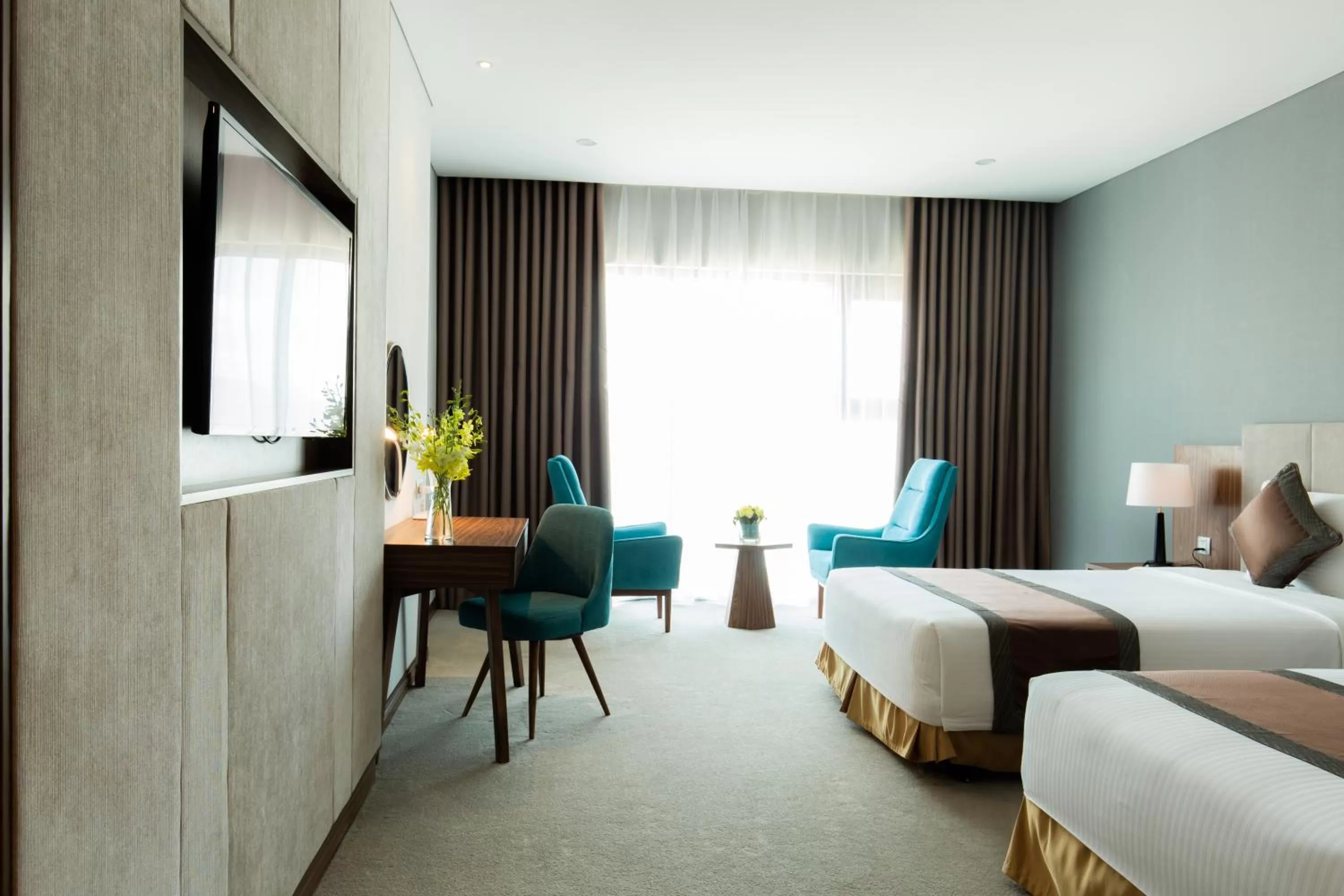 Photo of the whole room, Bed in Muong Thanh Luxury Vien Trieu Nha Trang