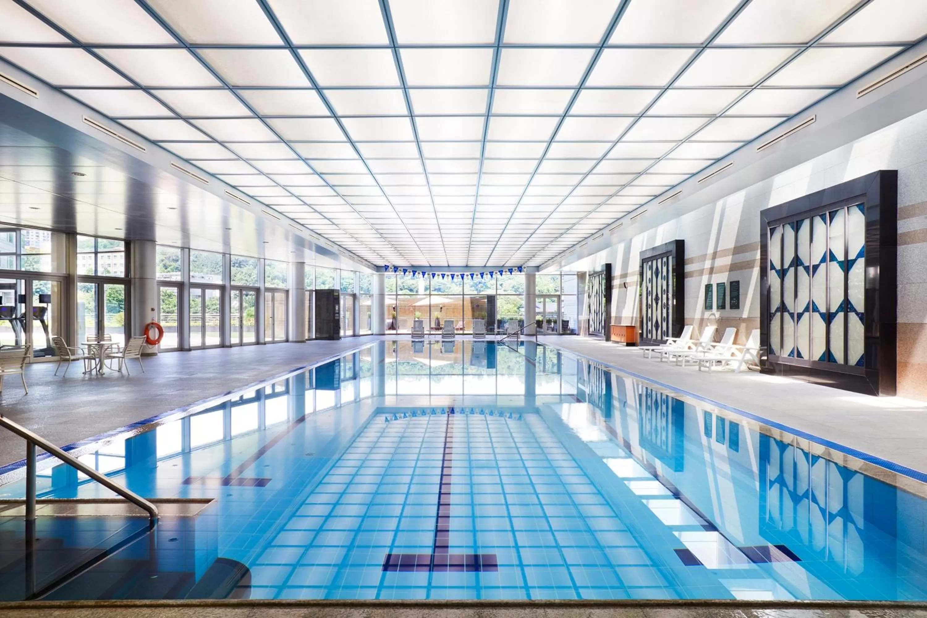 Swimming Pool in InterContinental Seoul COEX, an IHG Hotel