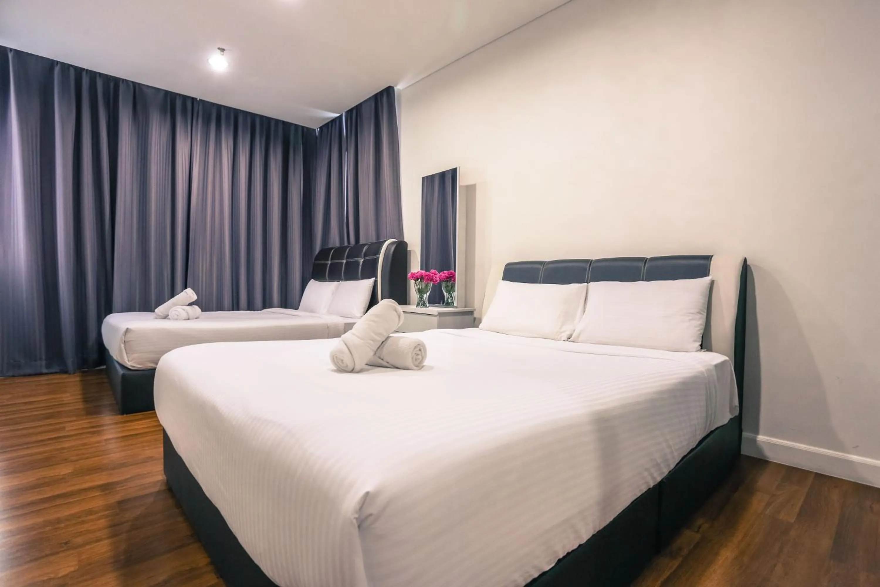 Bedroom, Bed in Mercu Summer Suite KLCC @ Penguin Homes