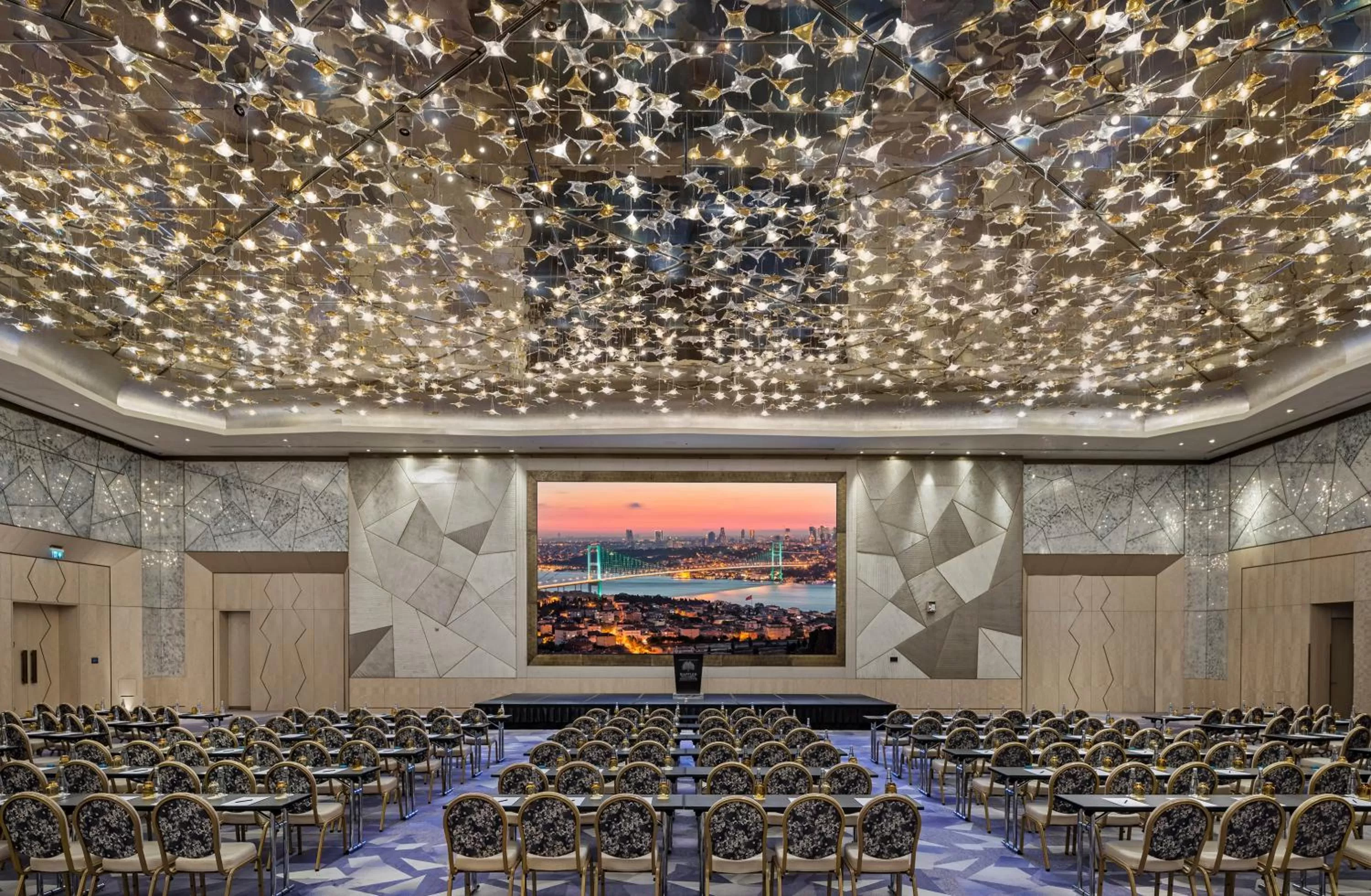 Meeting/conference room in Raffles Istanbul