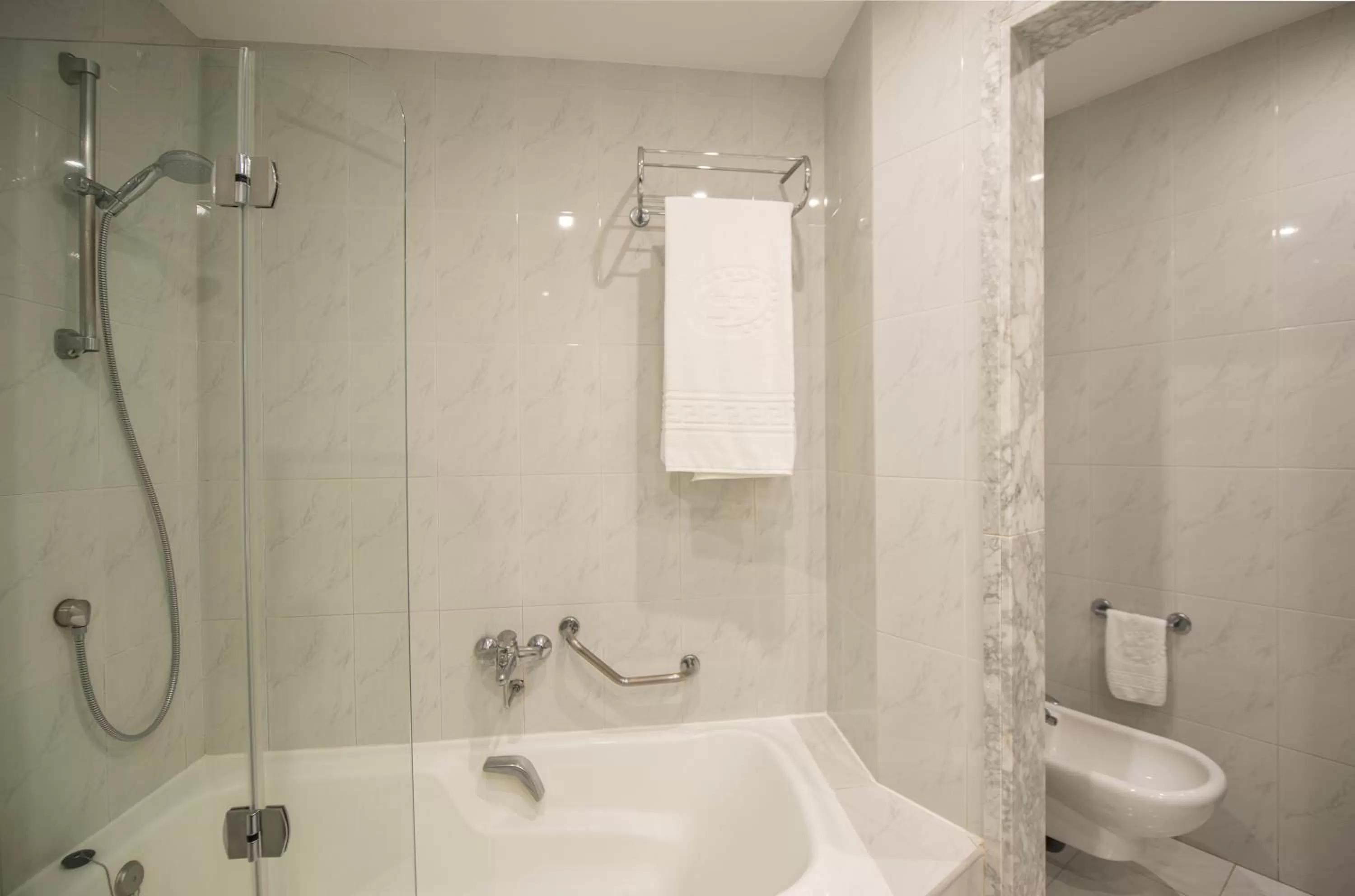 Bathroom in Beatriz Costa & Spa