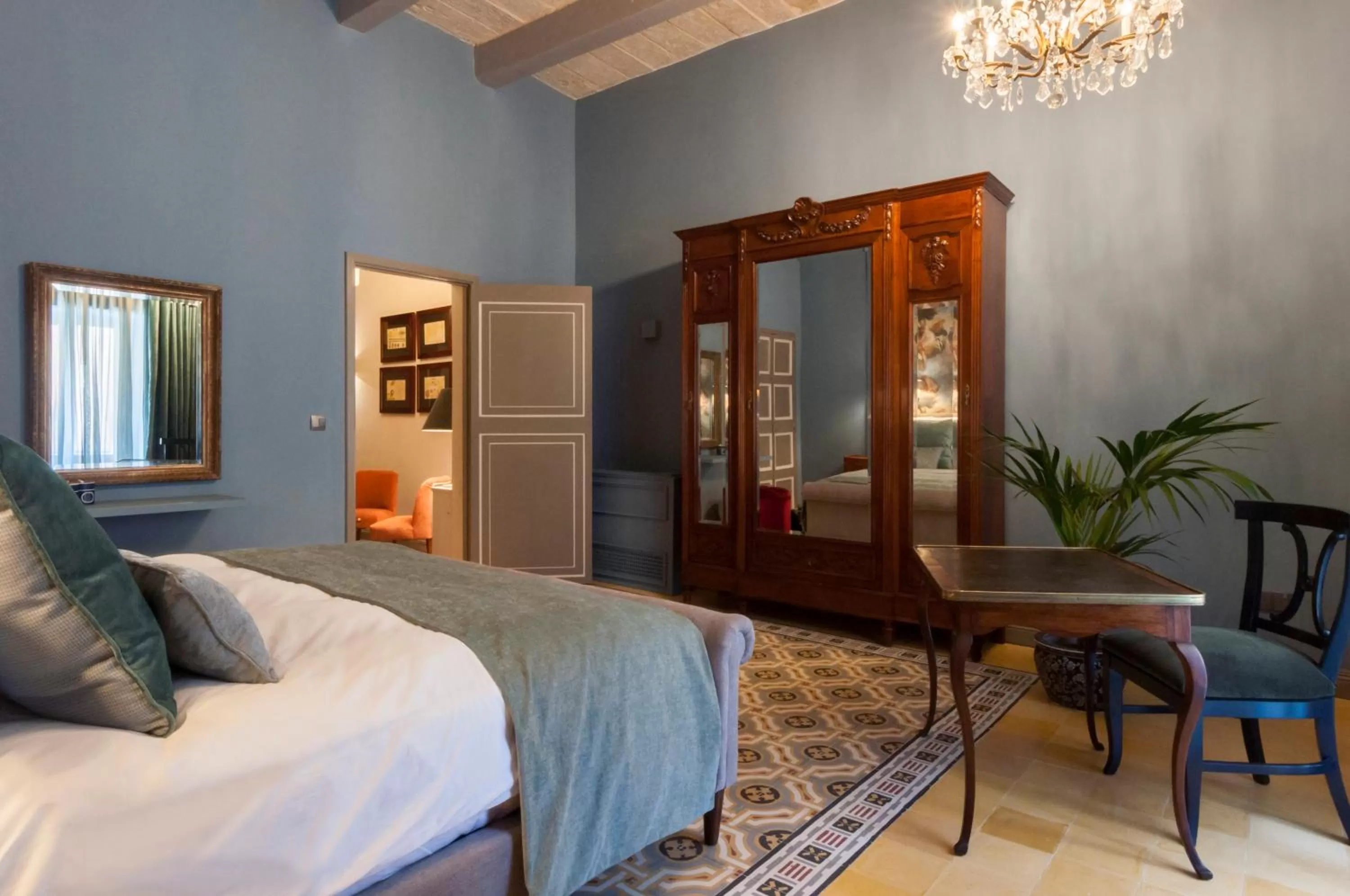 Bed in The Coleridge Boutique Hotel In Valletta