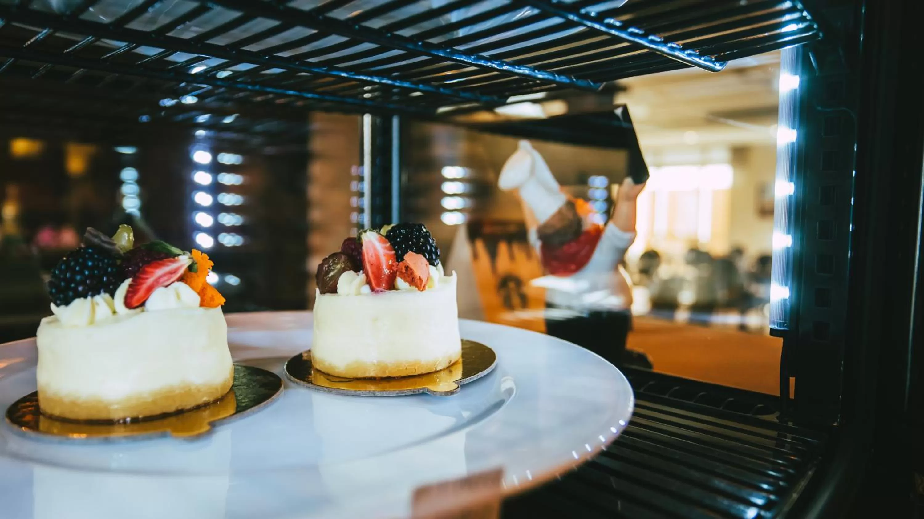 Food in Iridium 70 Hotel